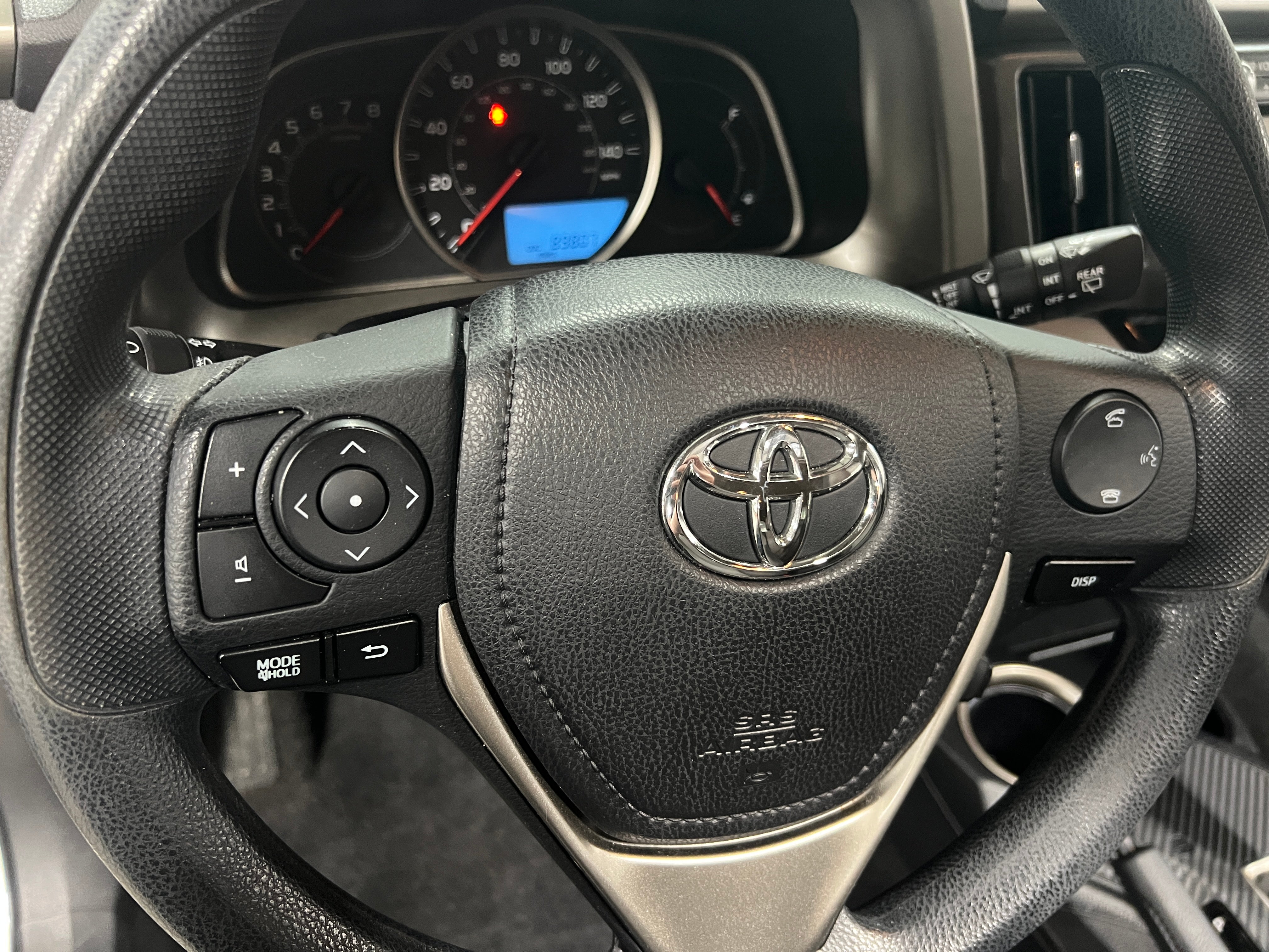 2015 Toyota RAV4 XLE 5