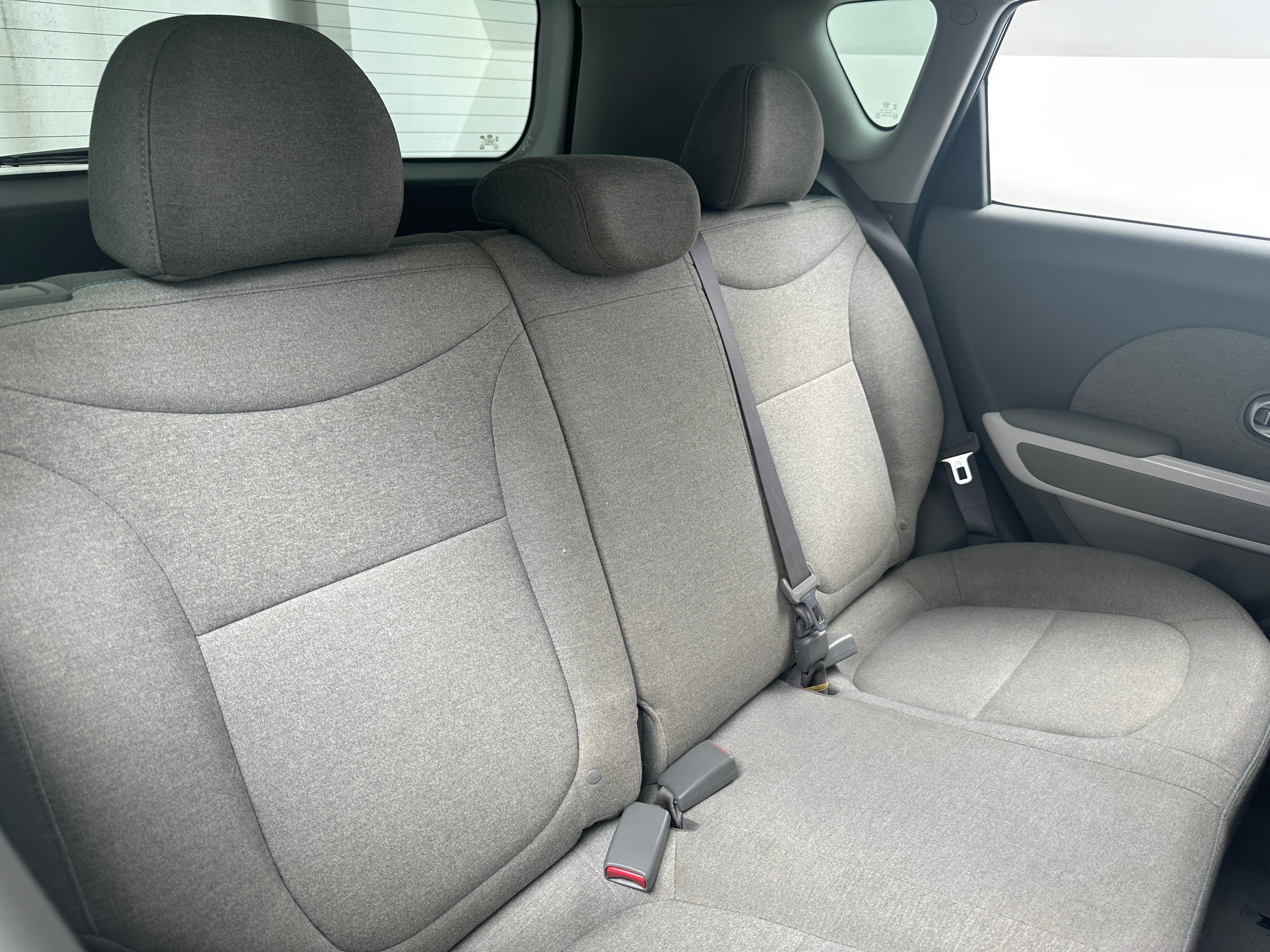 2017 Kia Soul EV Base 6