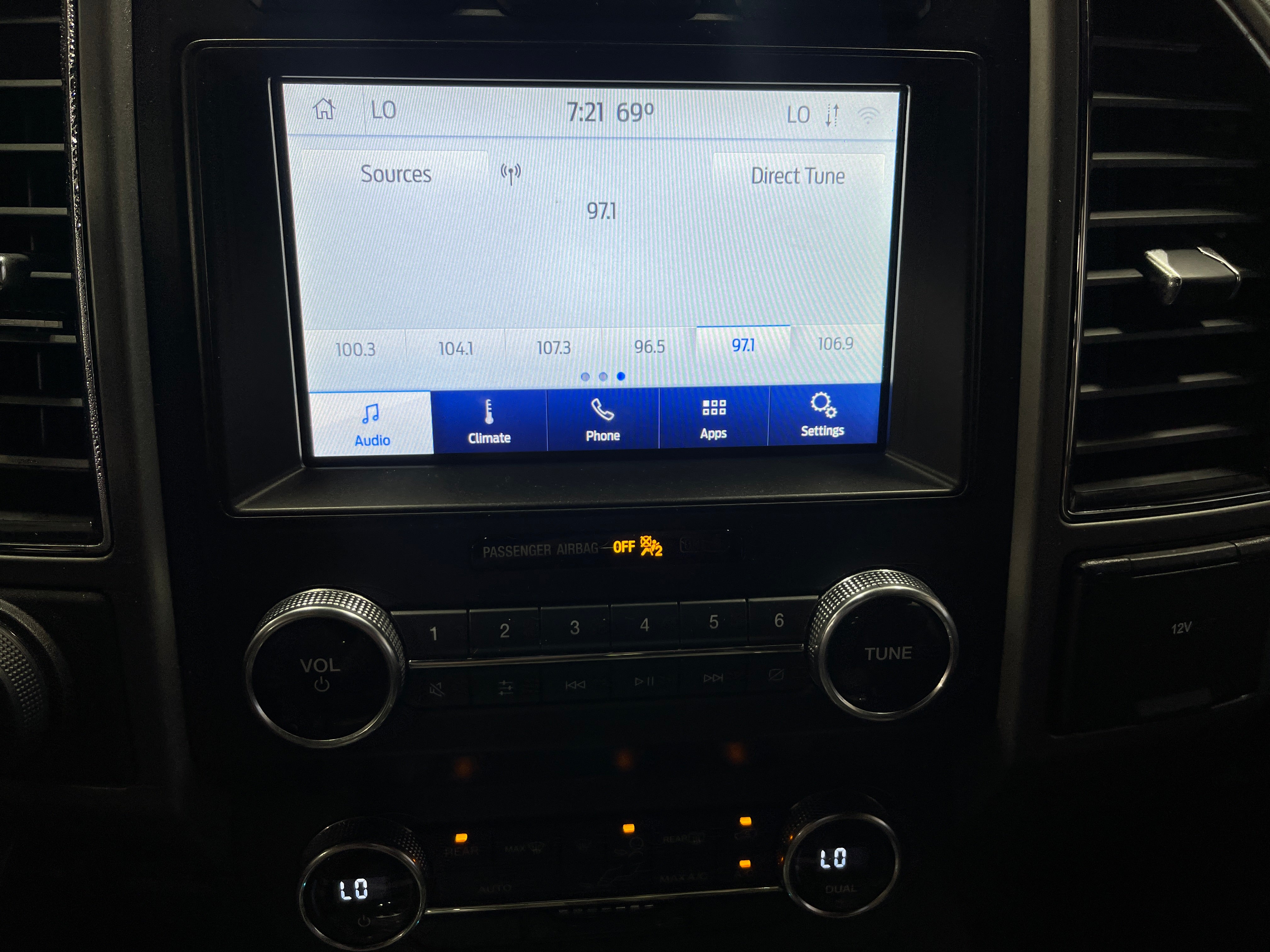 2020 Ford Expedition XLT 4