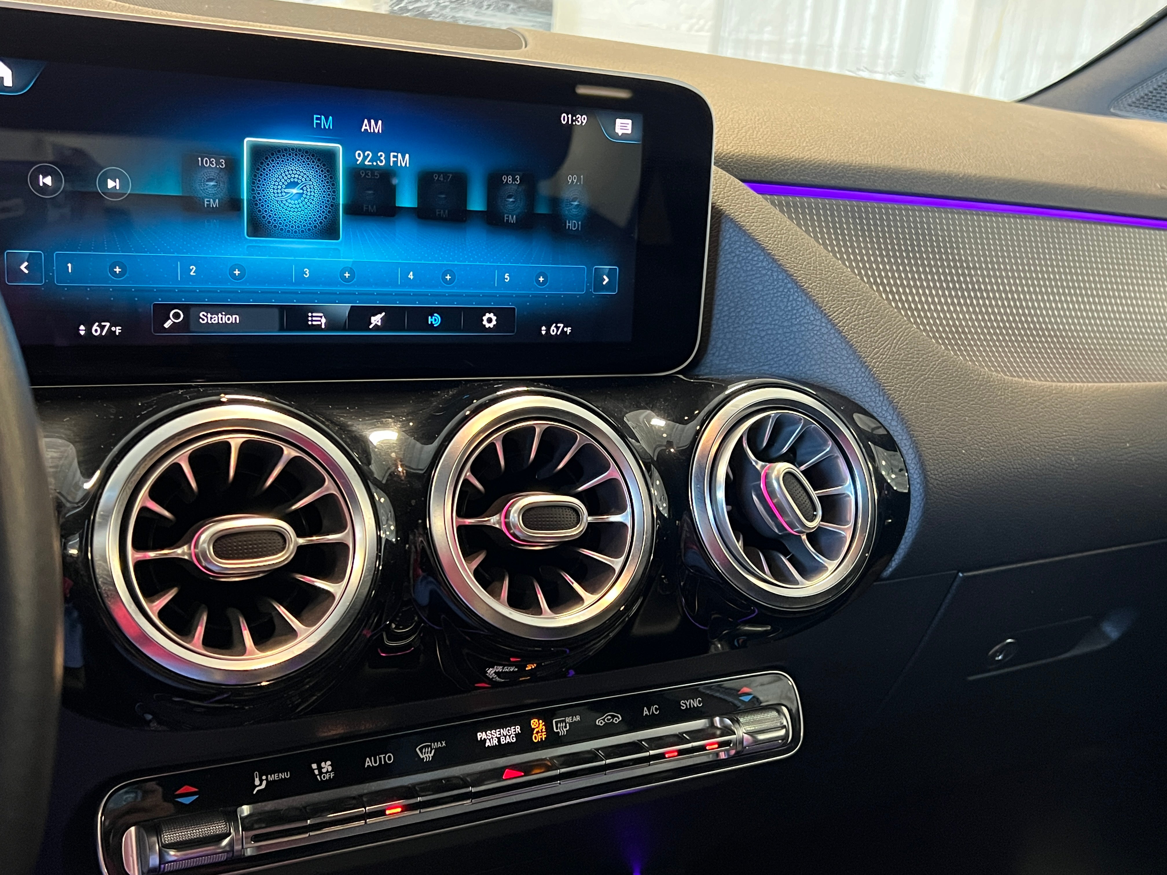 2021 Mercedes-Benz GLA 250 4MATIC 3