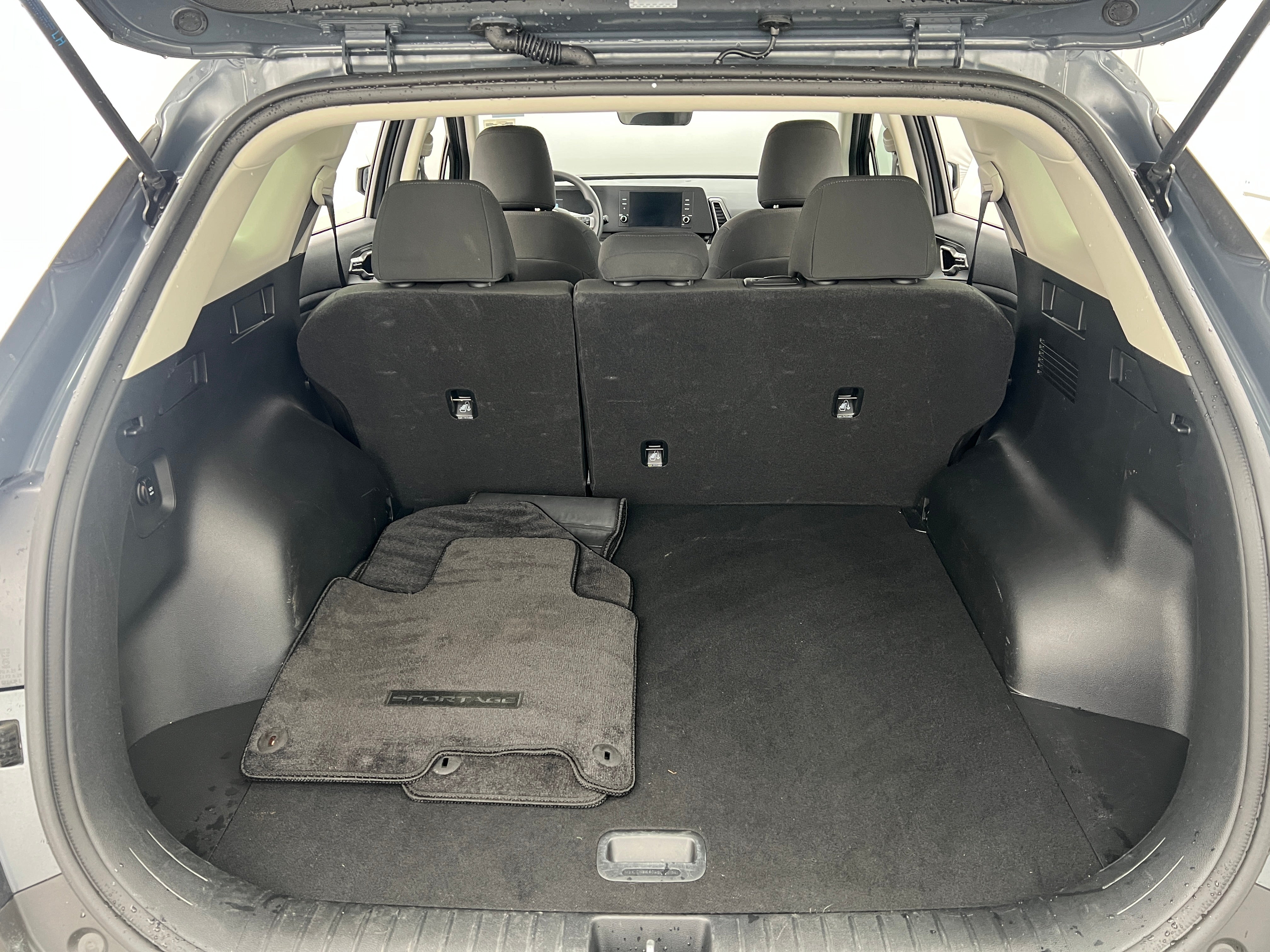 2024 Kia Sportage LX 7