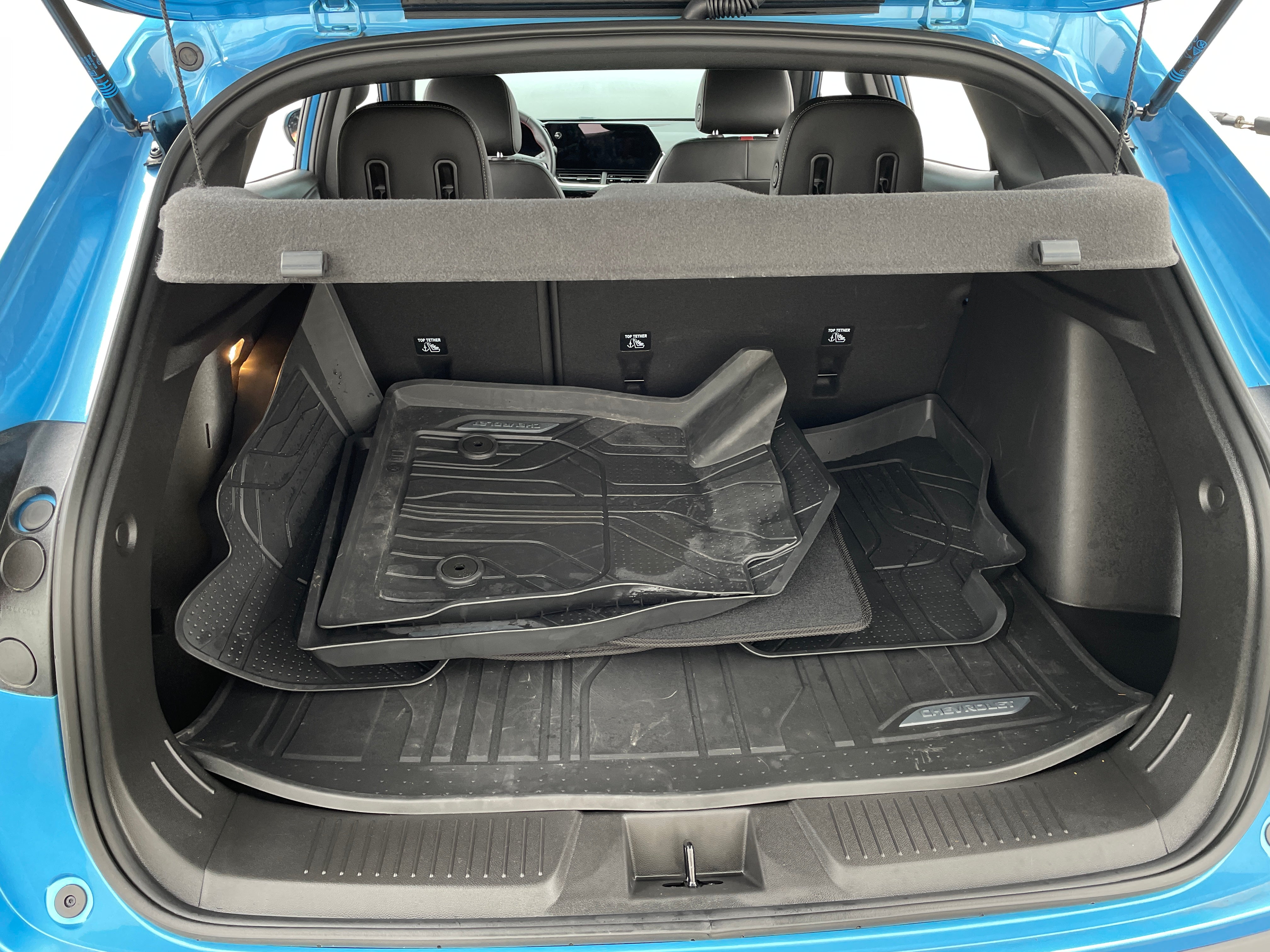 2025 Chevrolet Trax RS 6