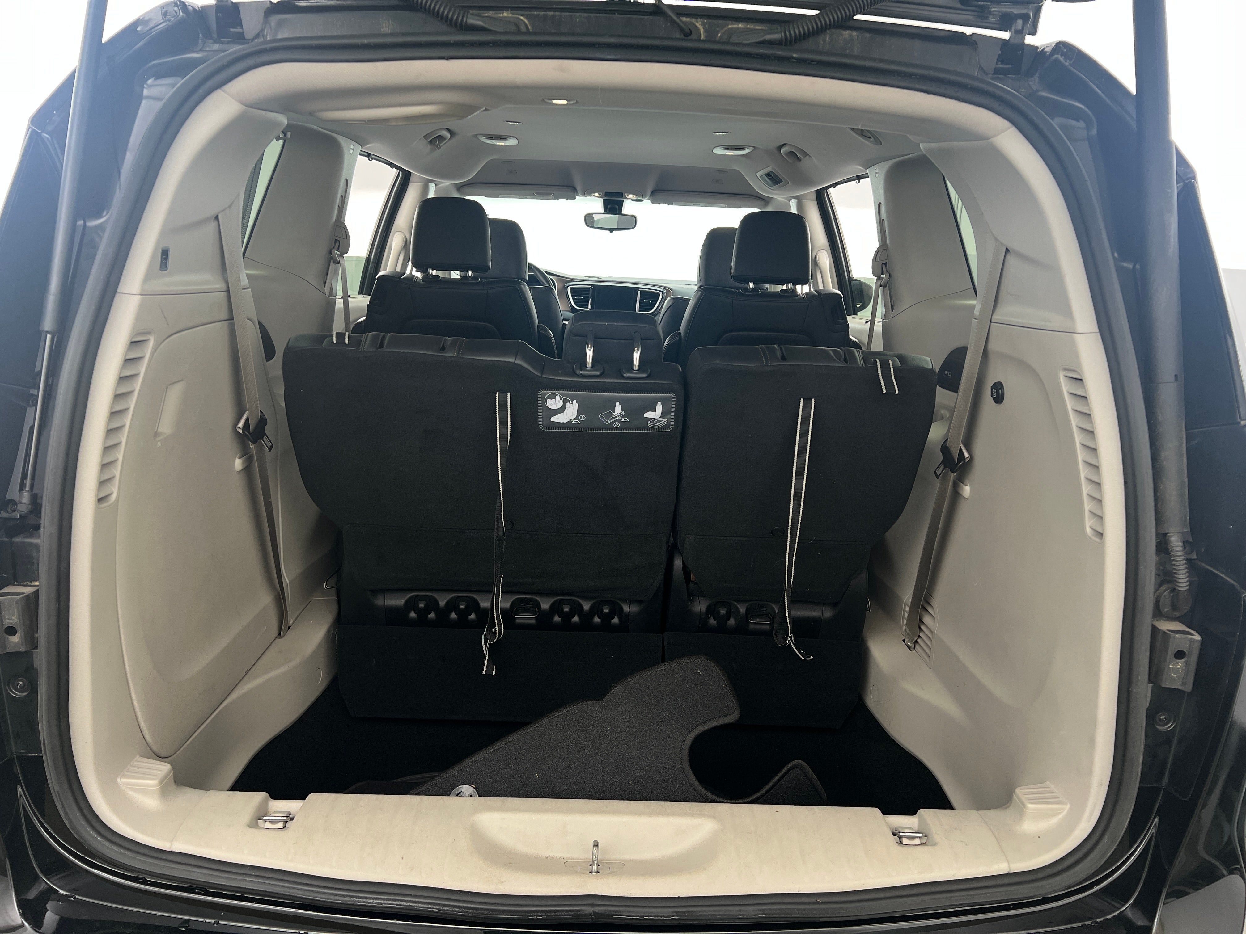 2018 Chrysler Pacifica Touring L 6