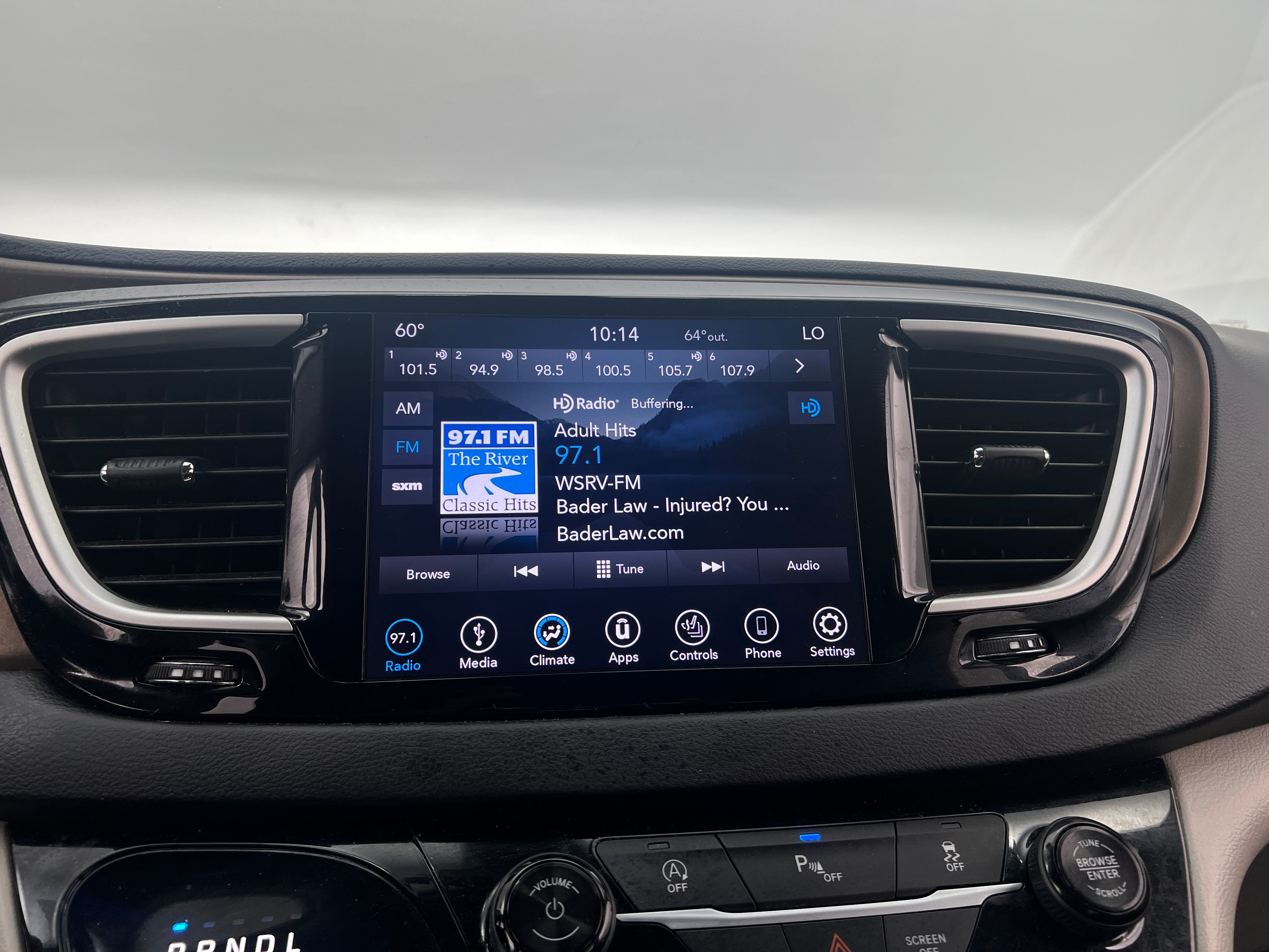 2018 Chrysler Pacifica Touring L 3