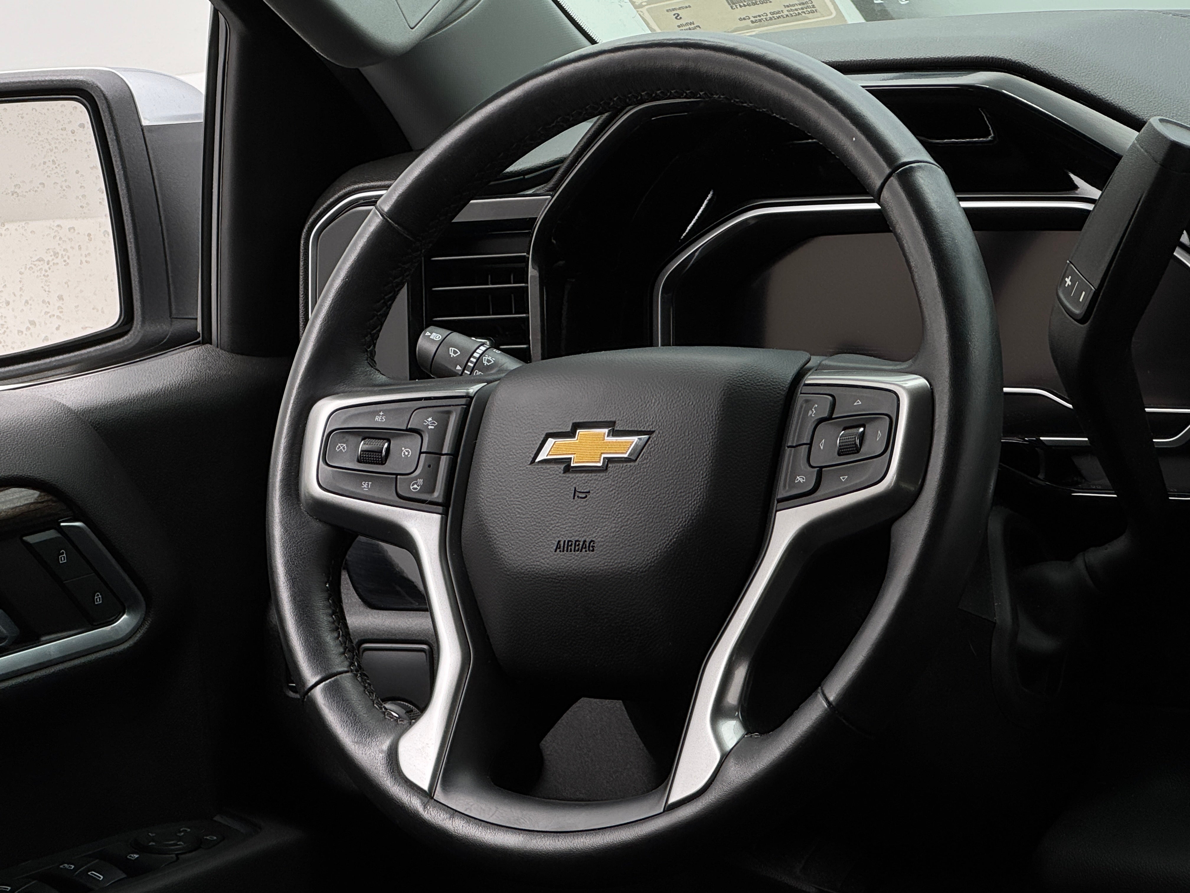 2022 Chevrolet Silverado 1500 LT 5
