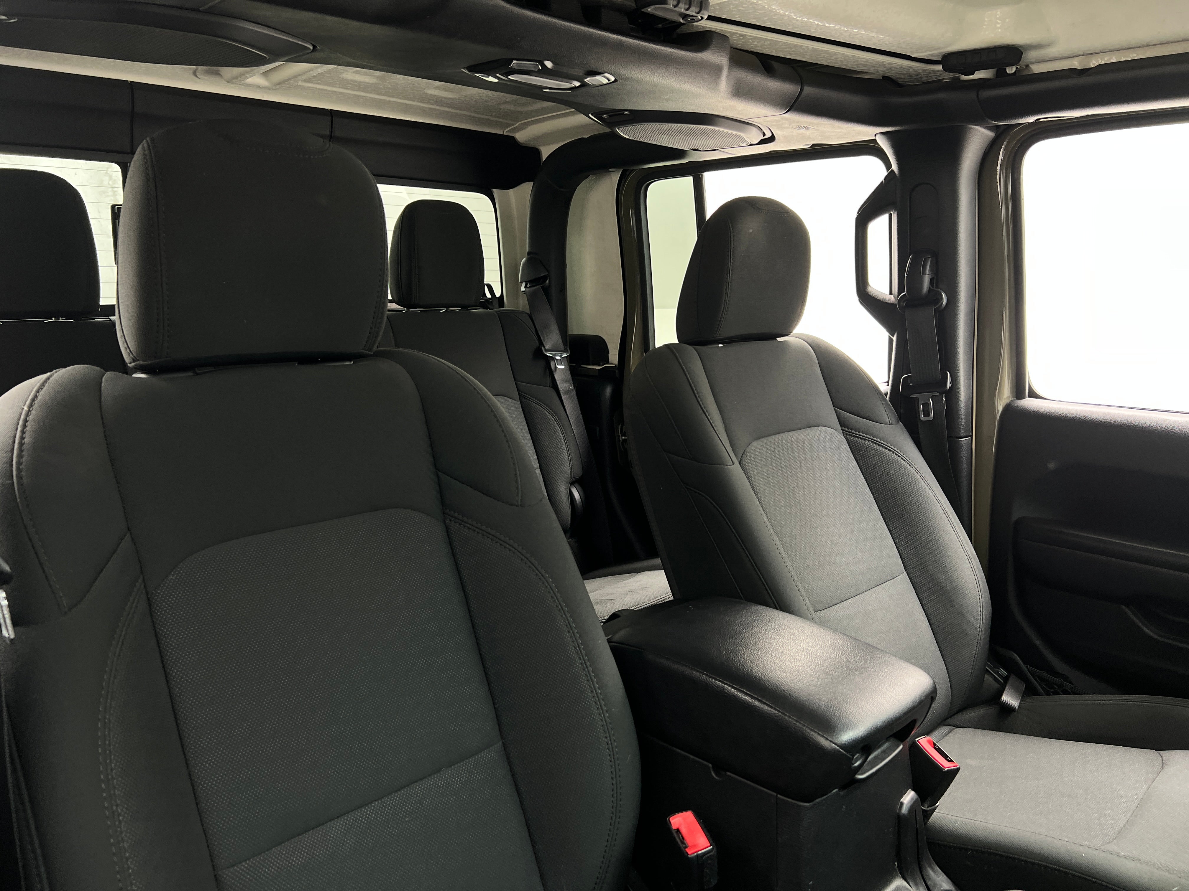 2020 Jeep Gladiator Sport S 2