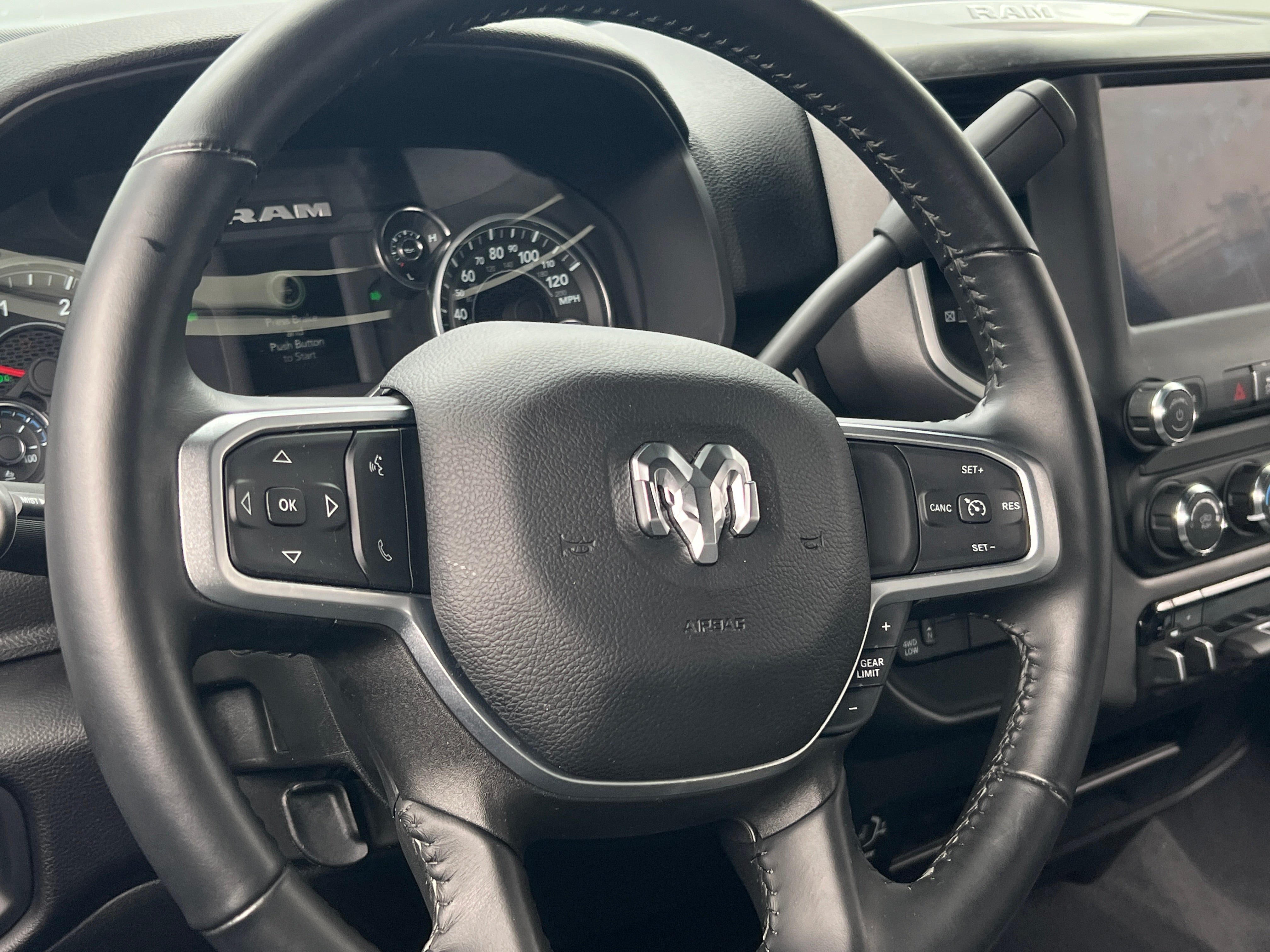 2024 RAM 2500 Big Horn 5
