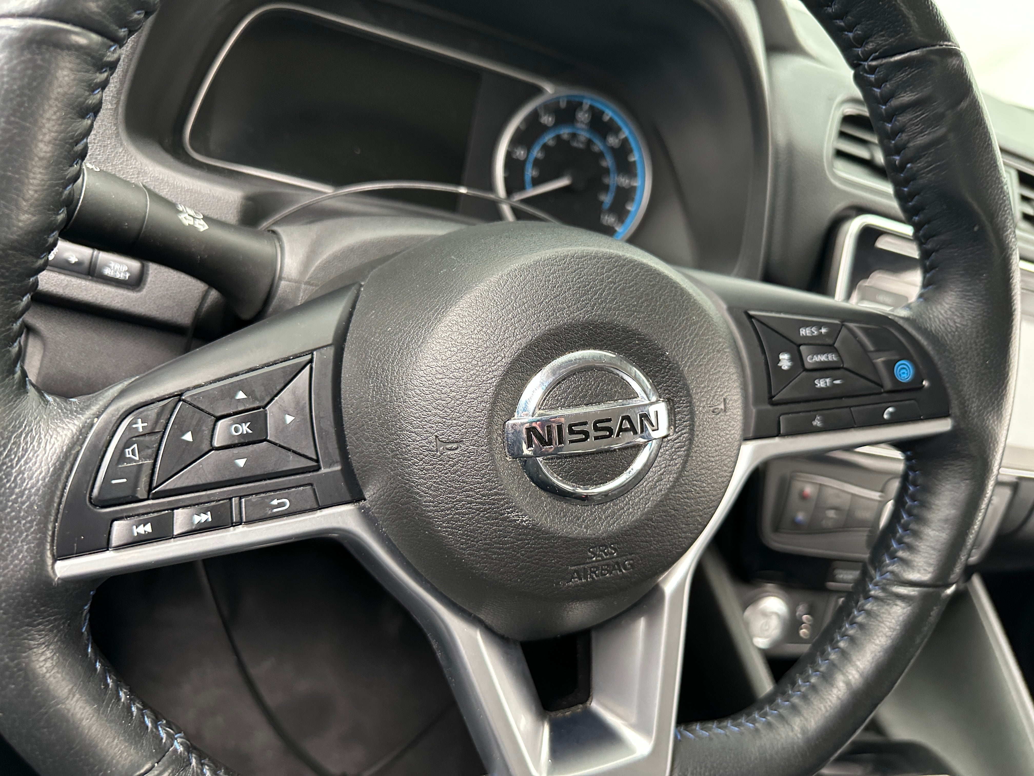 2019 Nissan Leaf SL 4