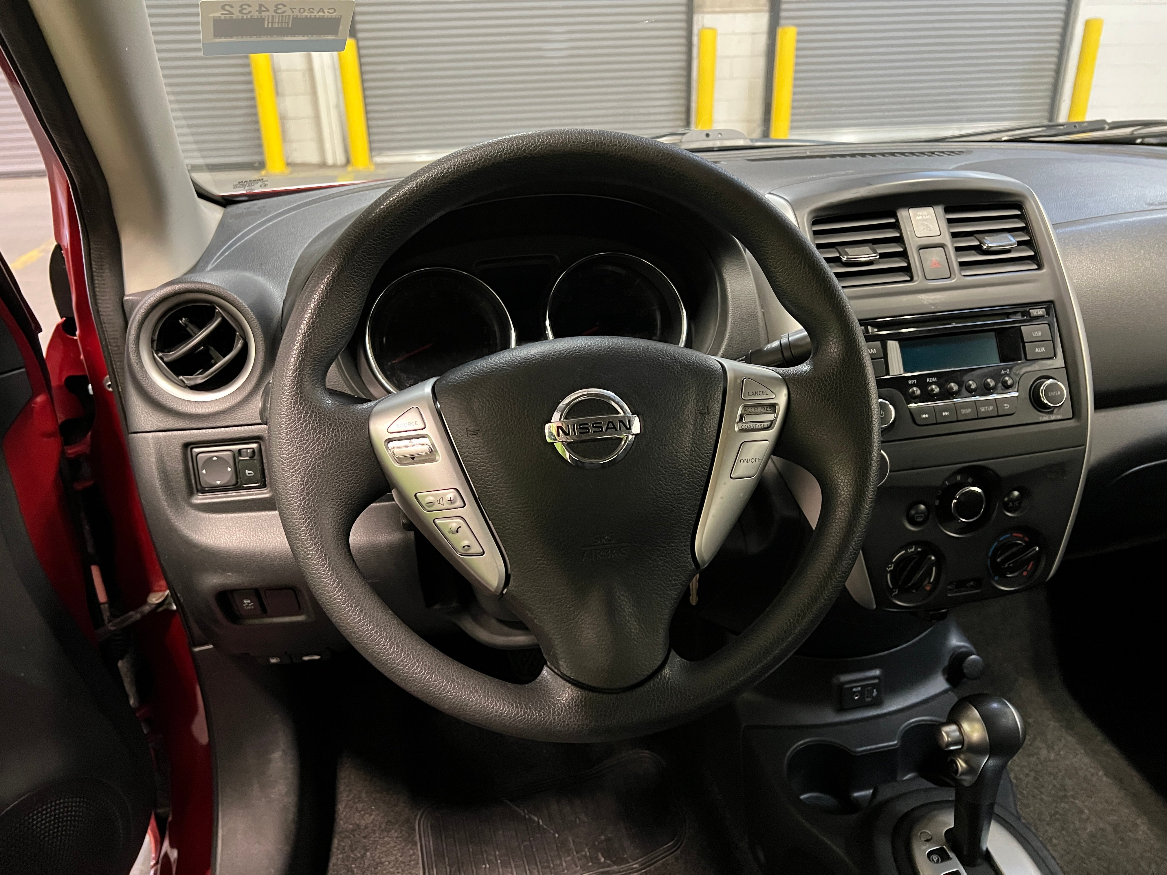 2018 Nissan Versa SV 5