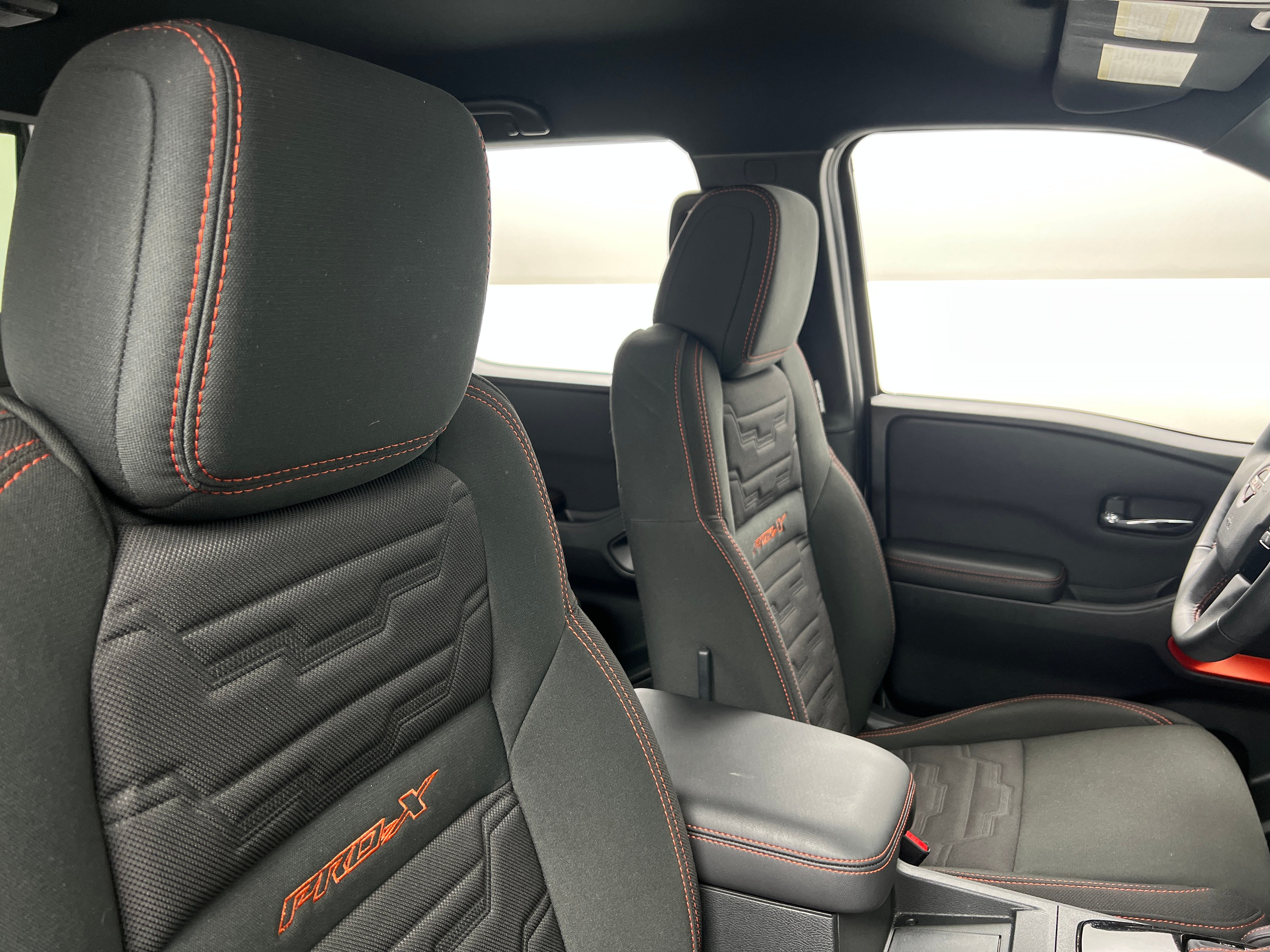 2023 Nissan Frontier PRO-X 2
