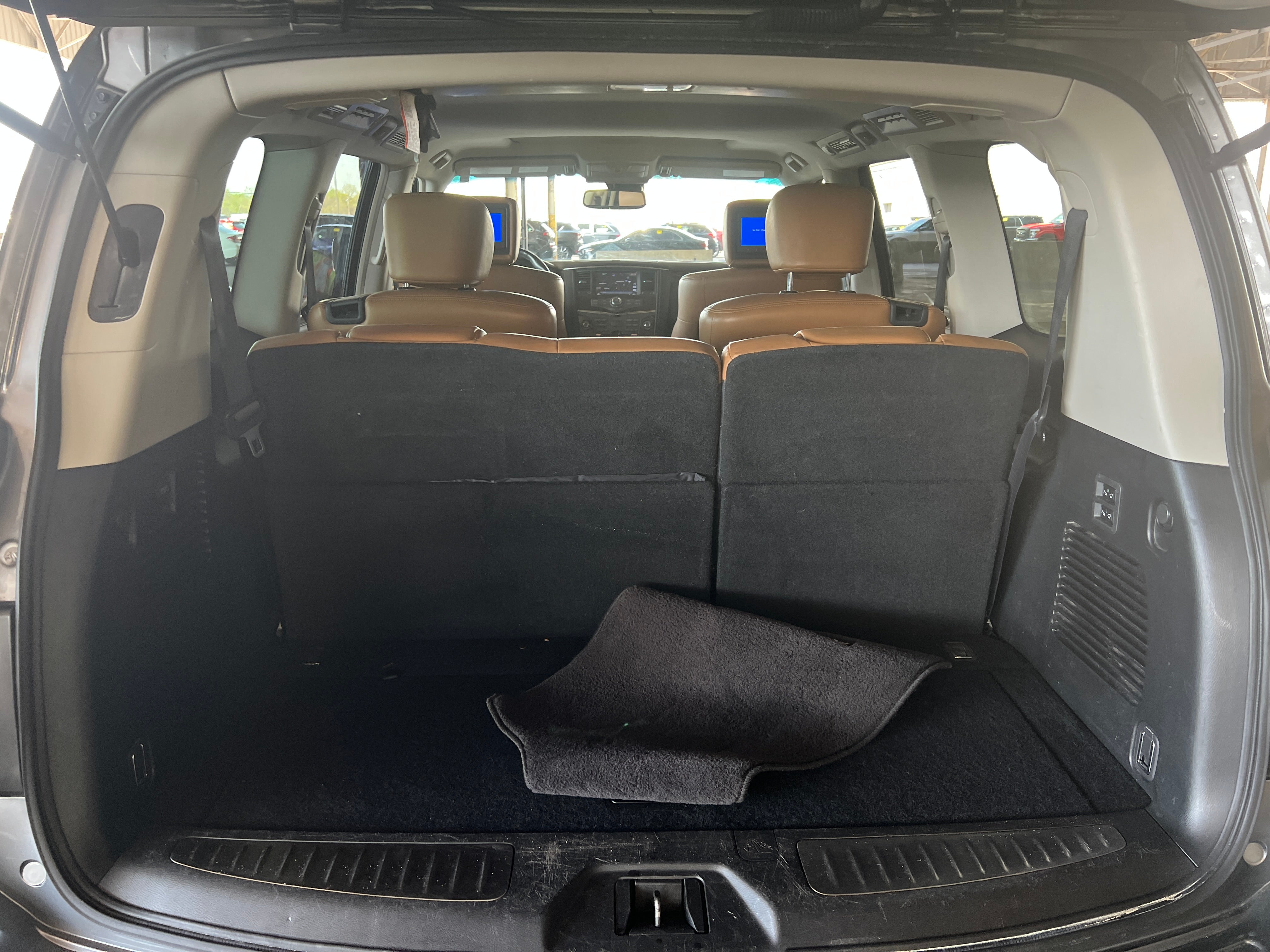 2017 Nissan Armada Platinum Edition 6