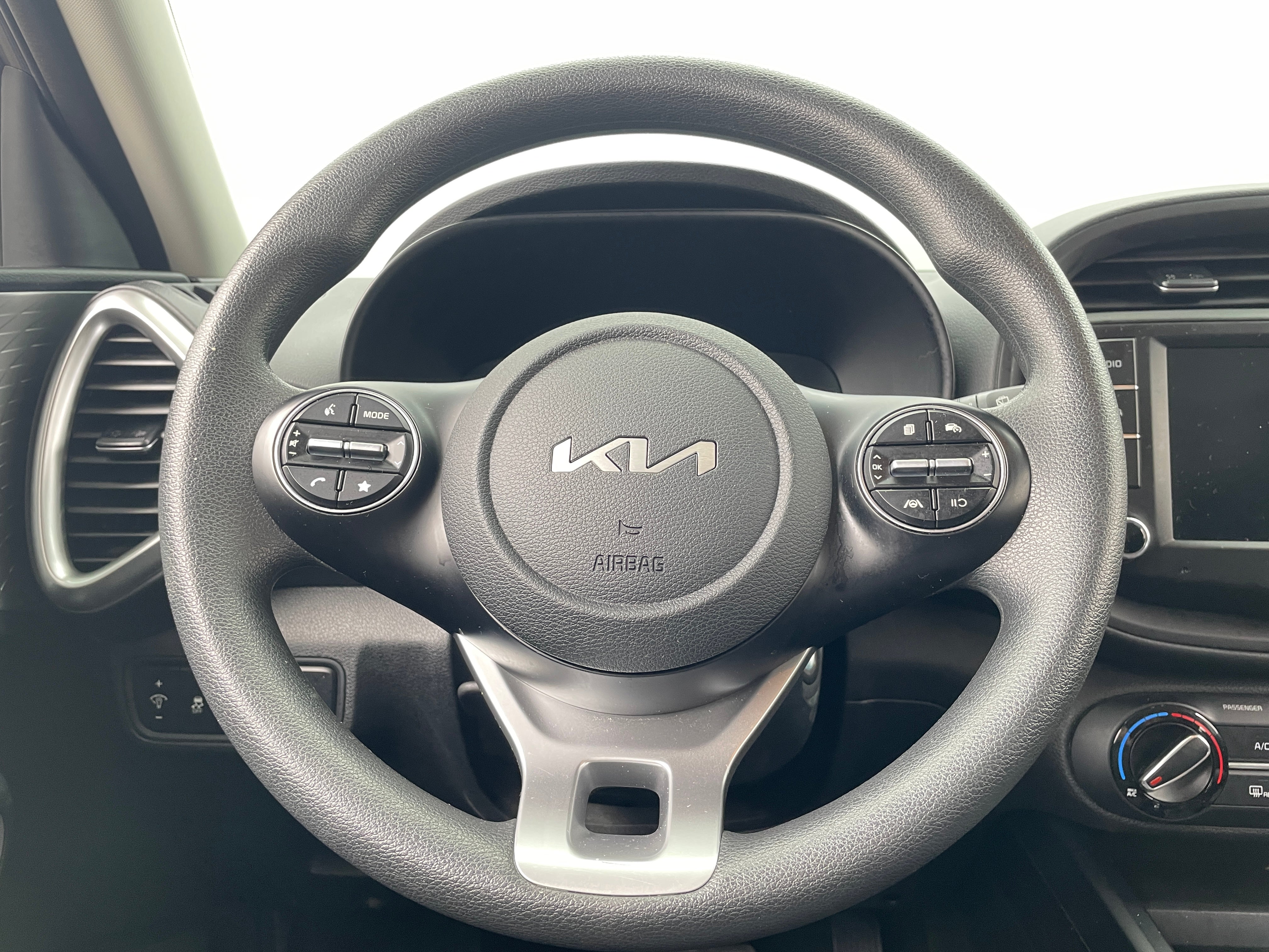 2024 Kia Soul LX 5