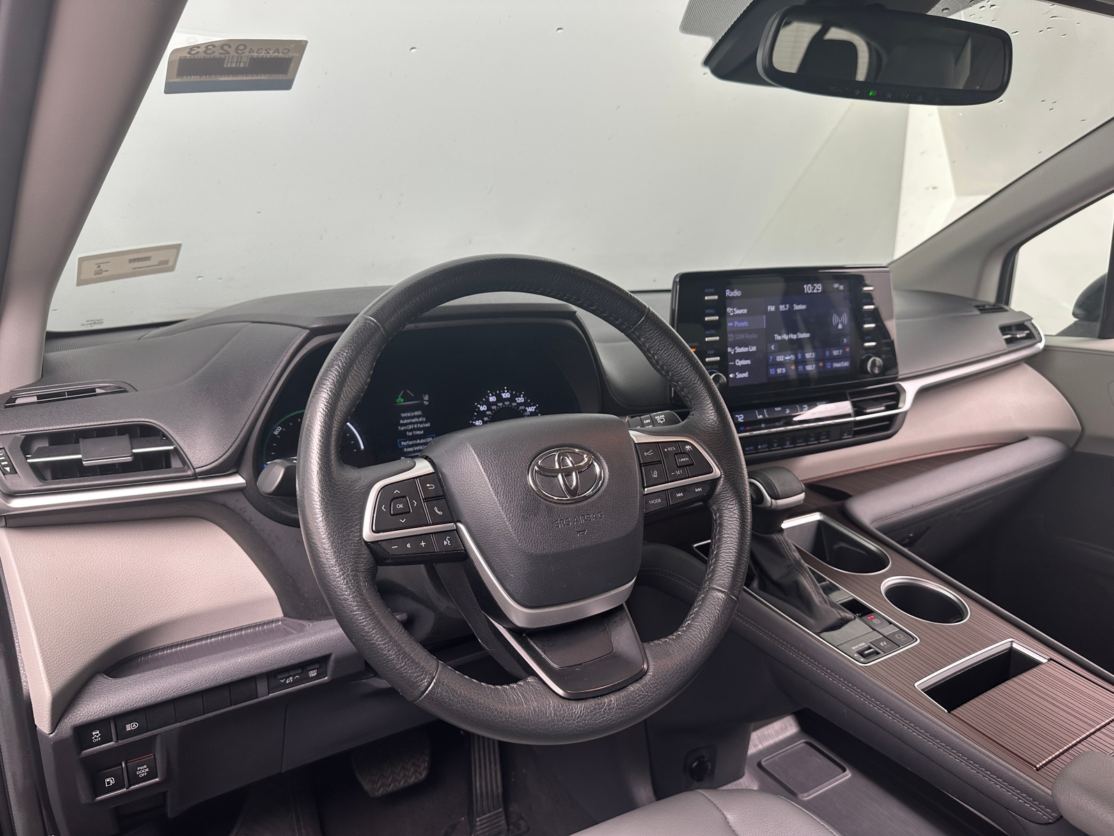 Thumbnail: 2024 Toyota Sienna - 2