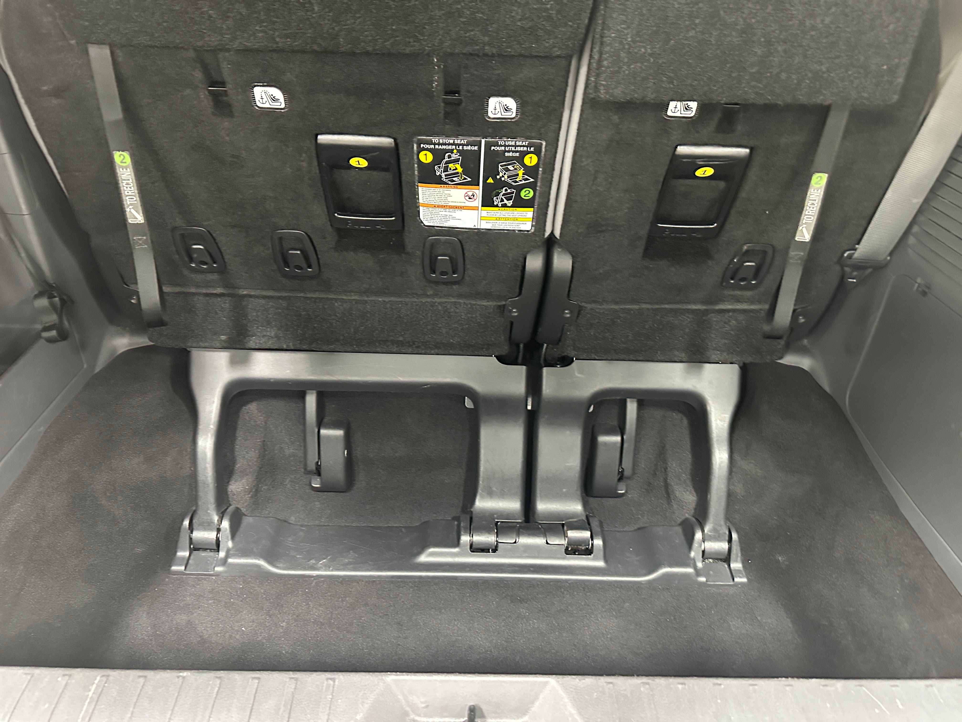 2024 Toyota Sienna XLE 6
