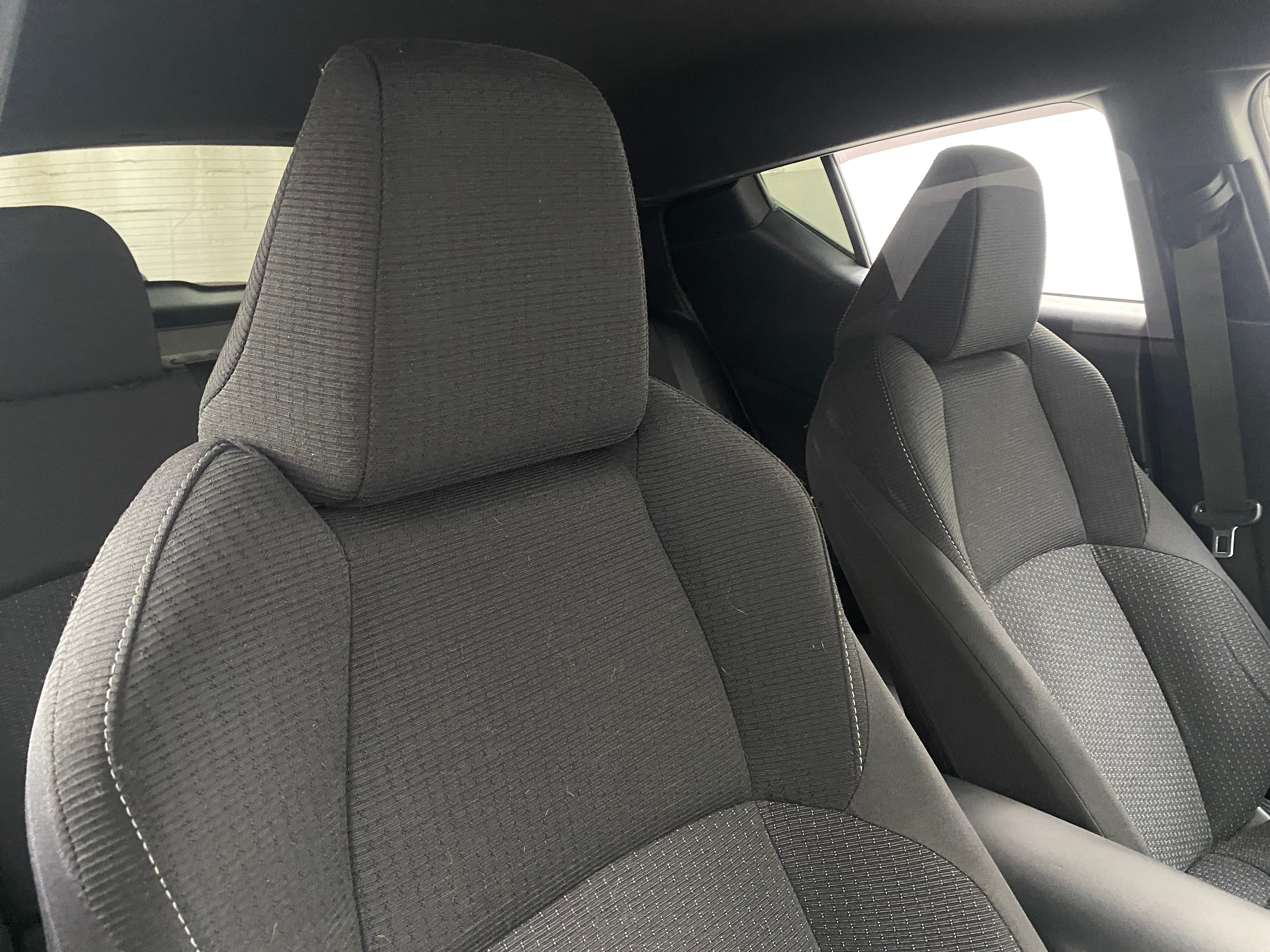 2019 Toyota C-HR LE 2