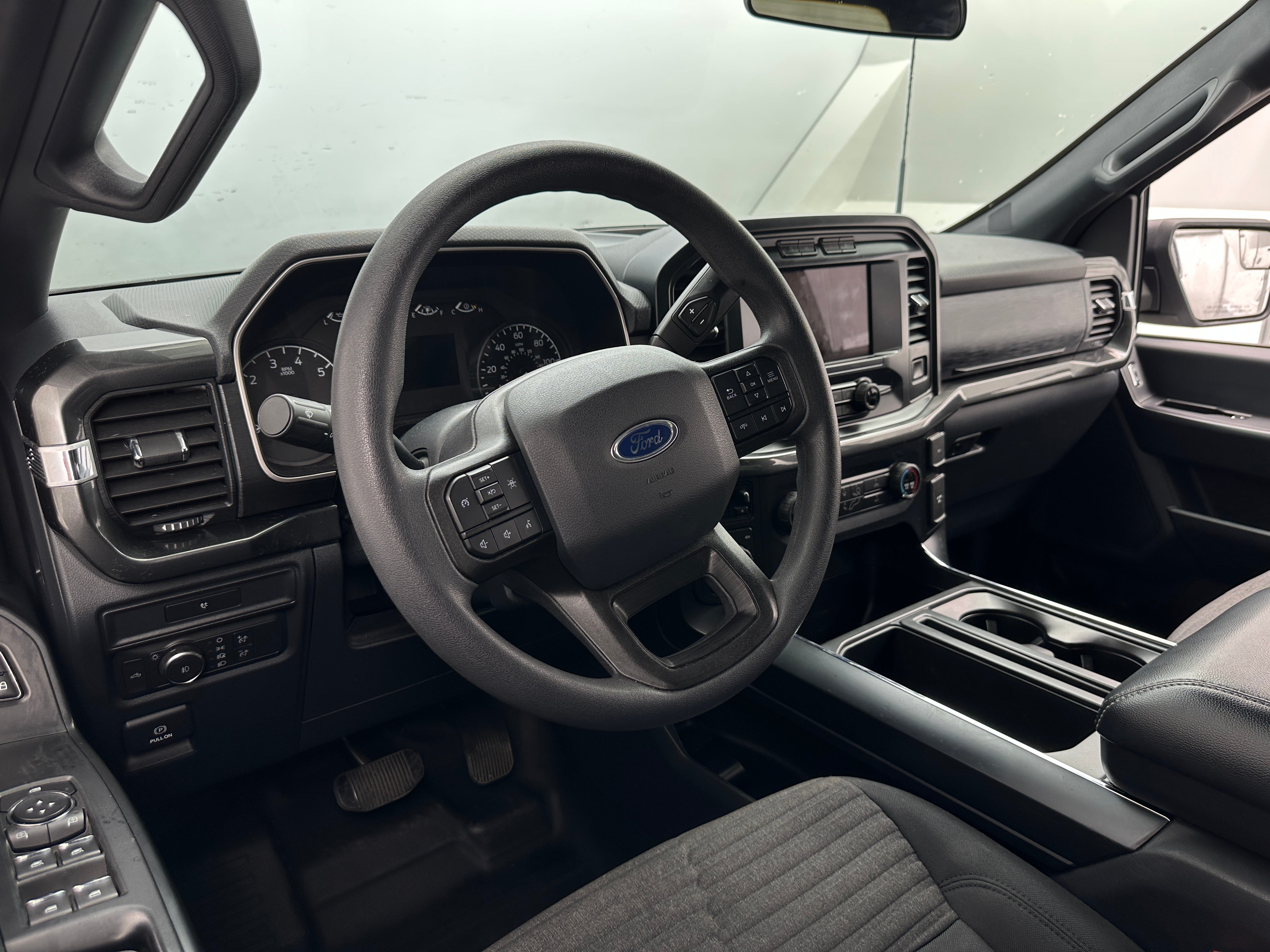 2021 Ford Econoline E-150 3