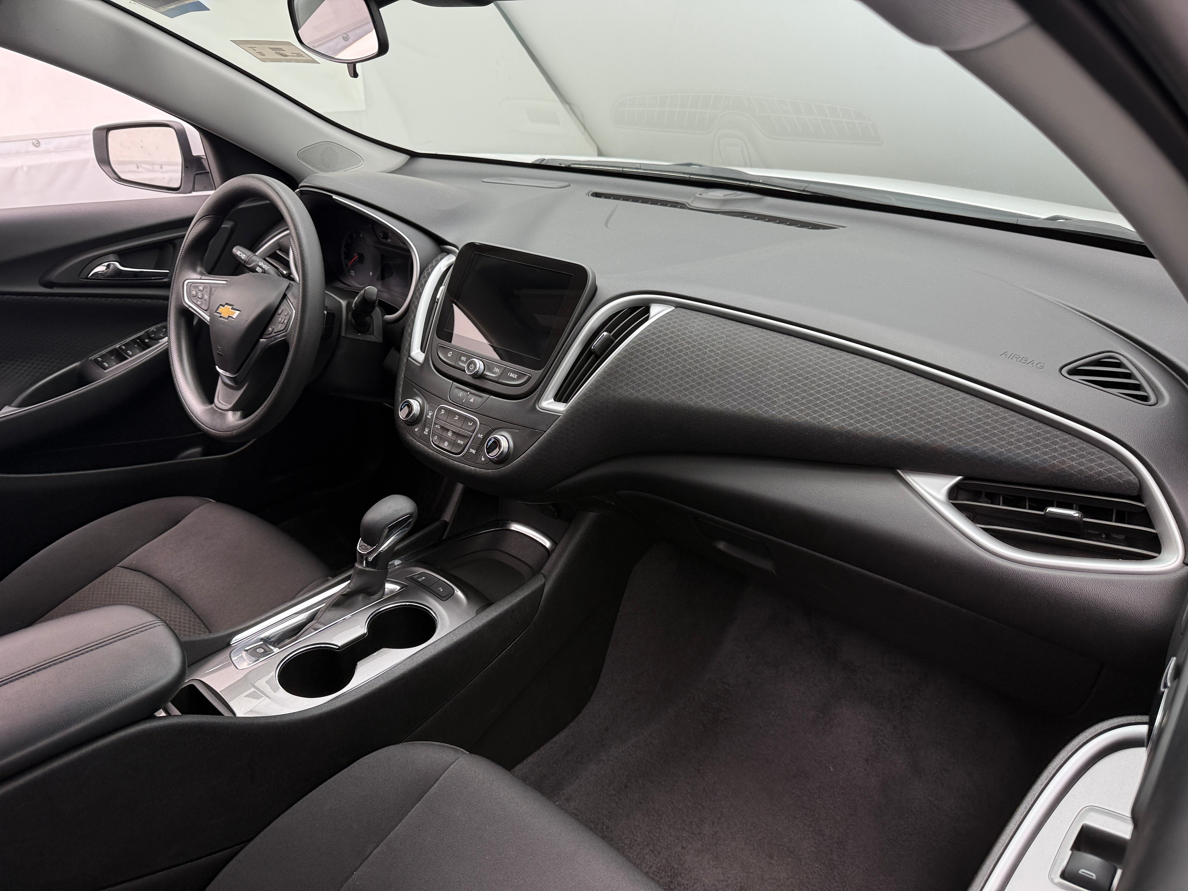 2024 Chevrolet Malibu LT 3