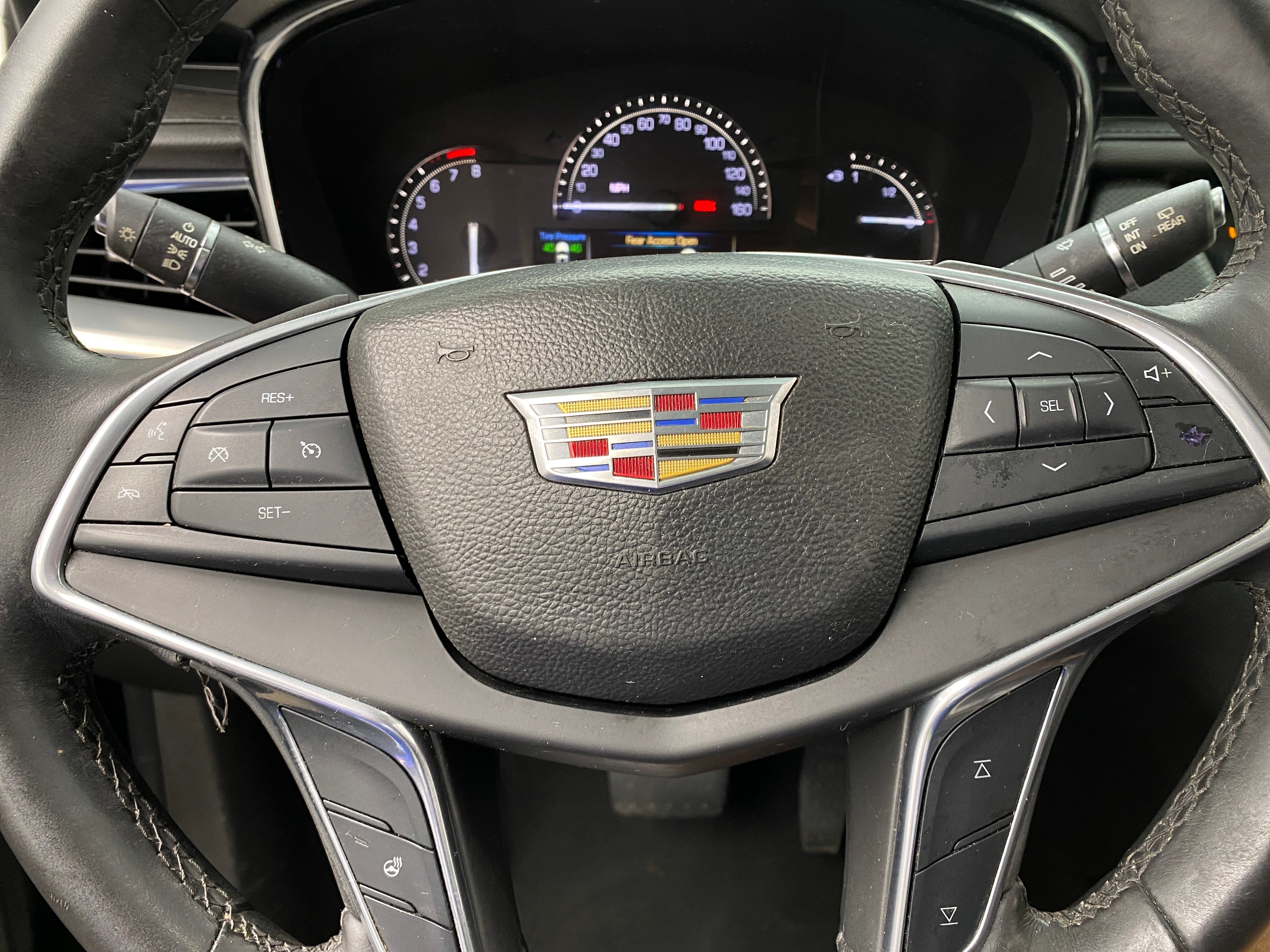 2017 Cadillac XT5 Luxury 4
