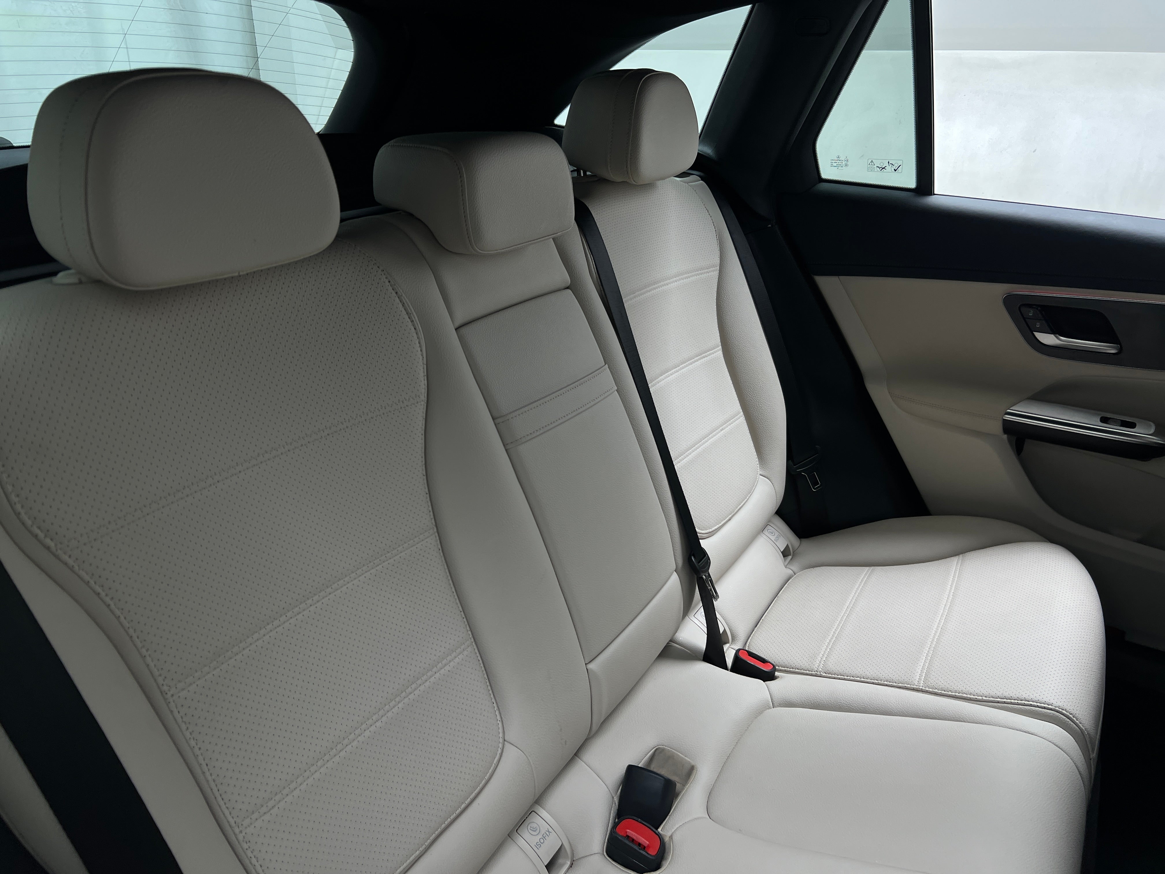 2023 Mercedes-Benz GLC 300 5
