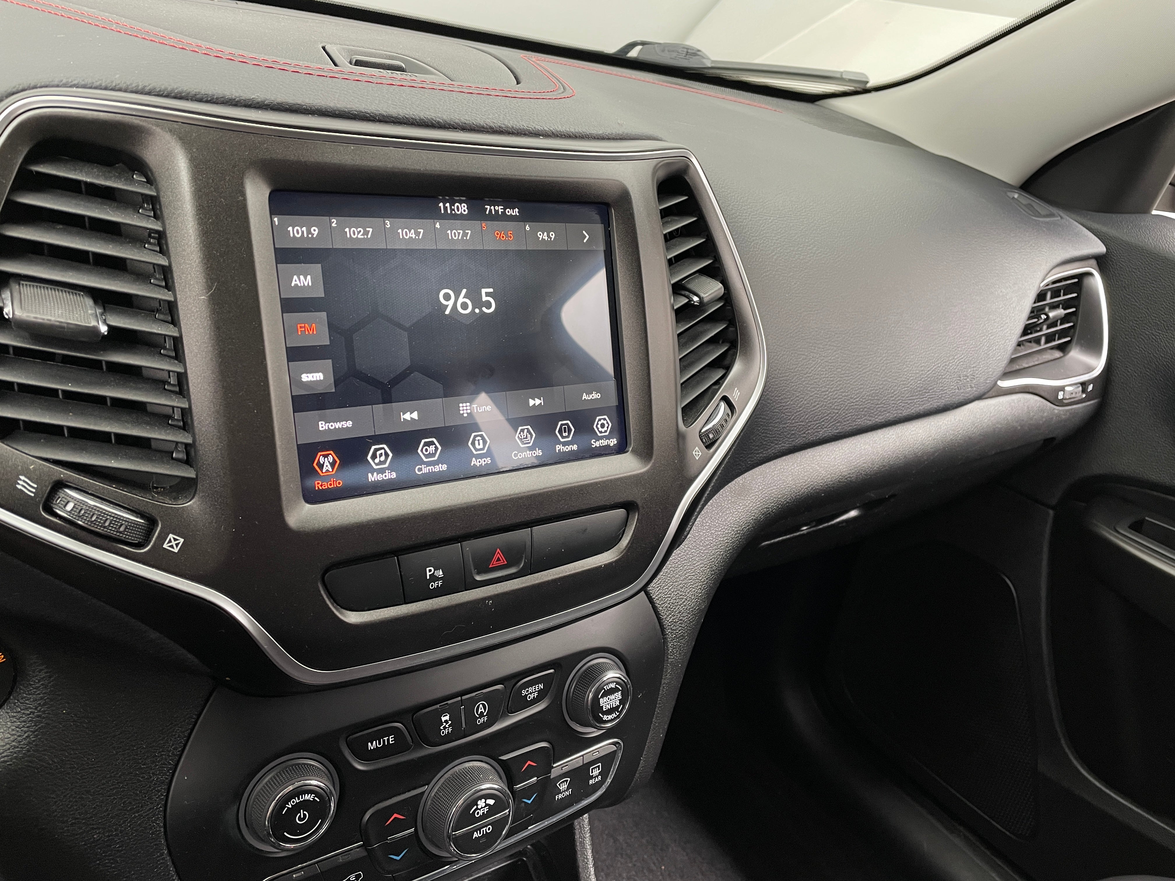 2019 Jeep Cherokee Trailhawk 4
