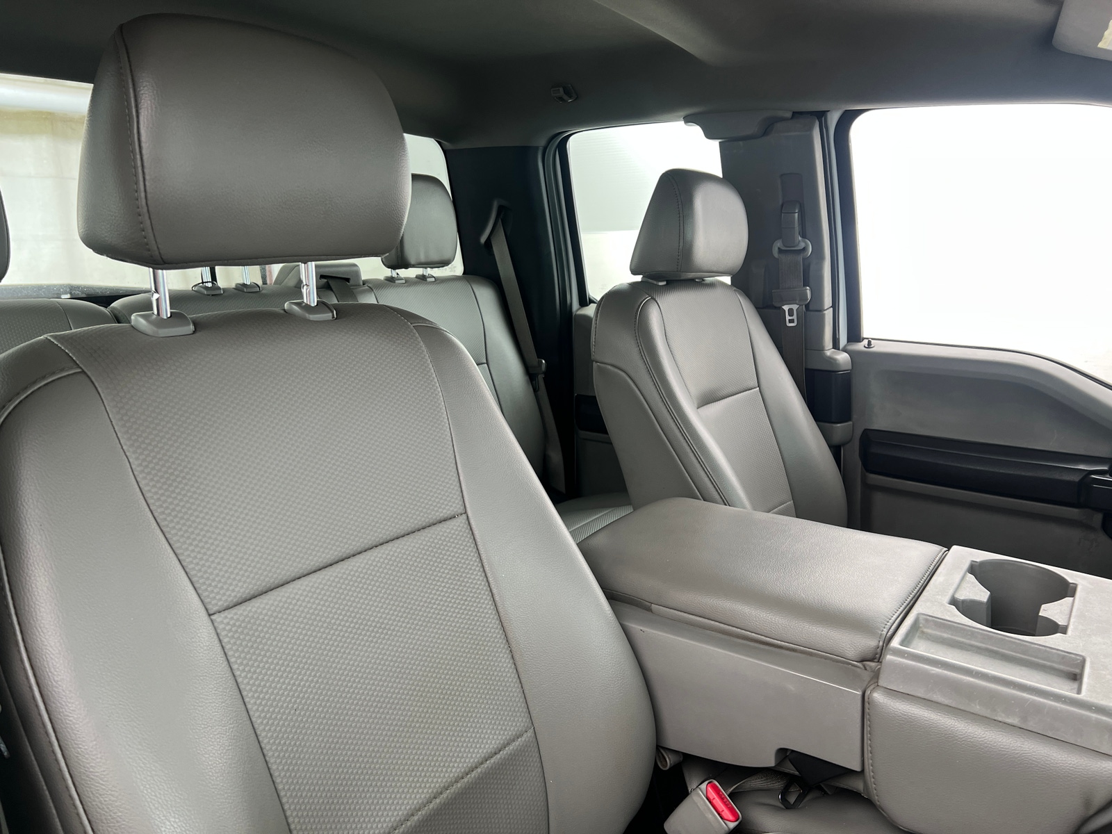 Thumbnail: 2016 Ford Econoline - 2