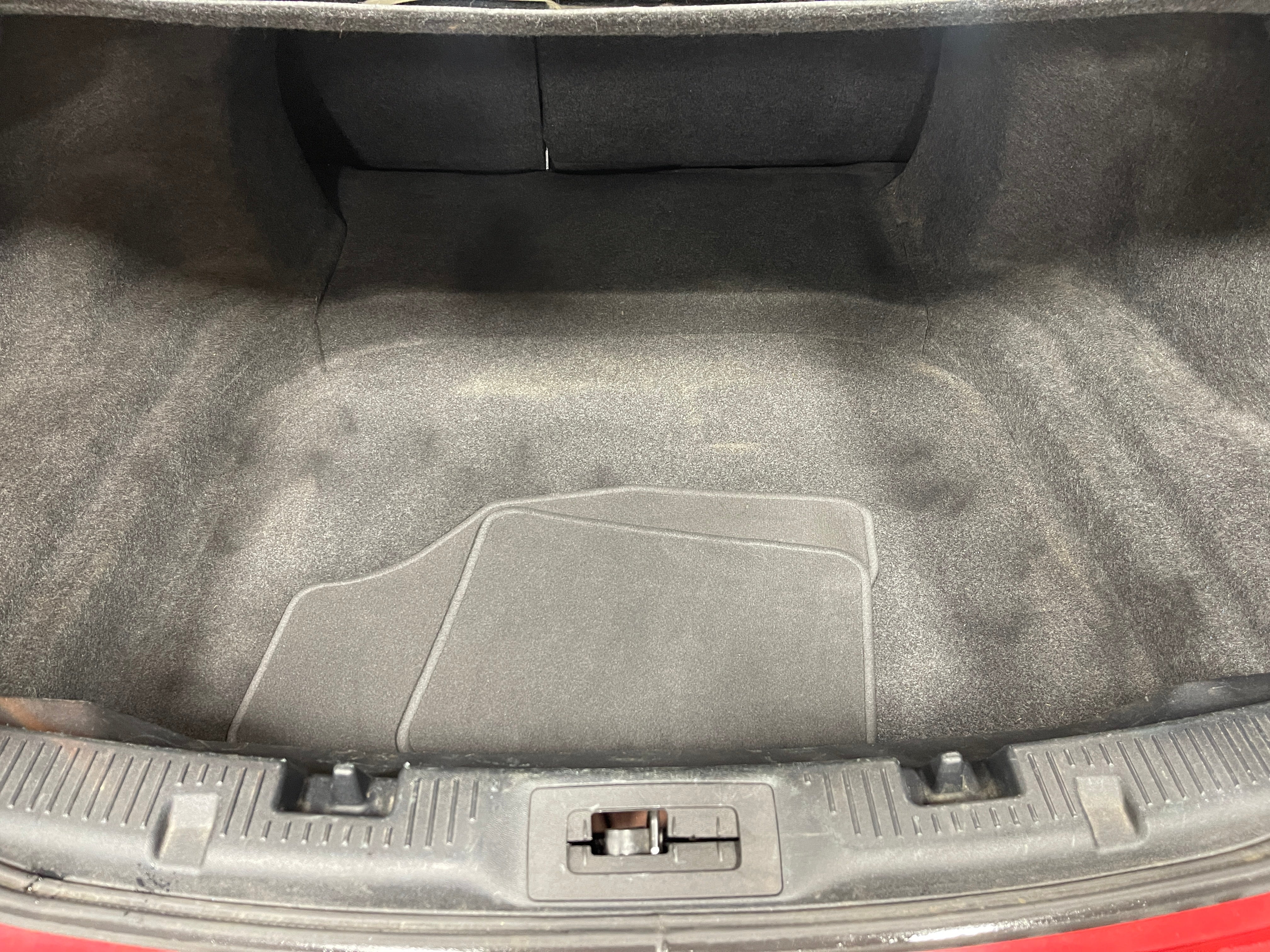 2015 Ford Taurus SEL 7