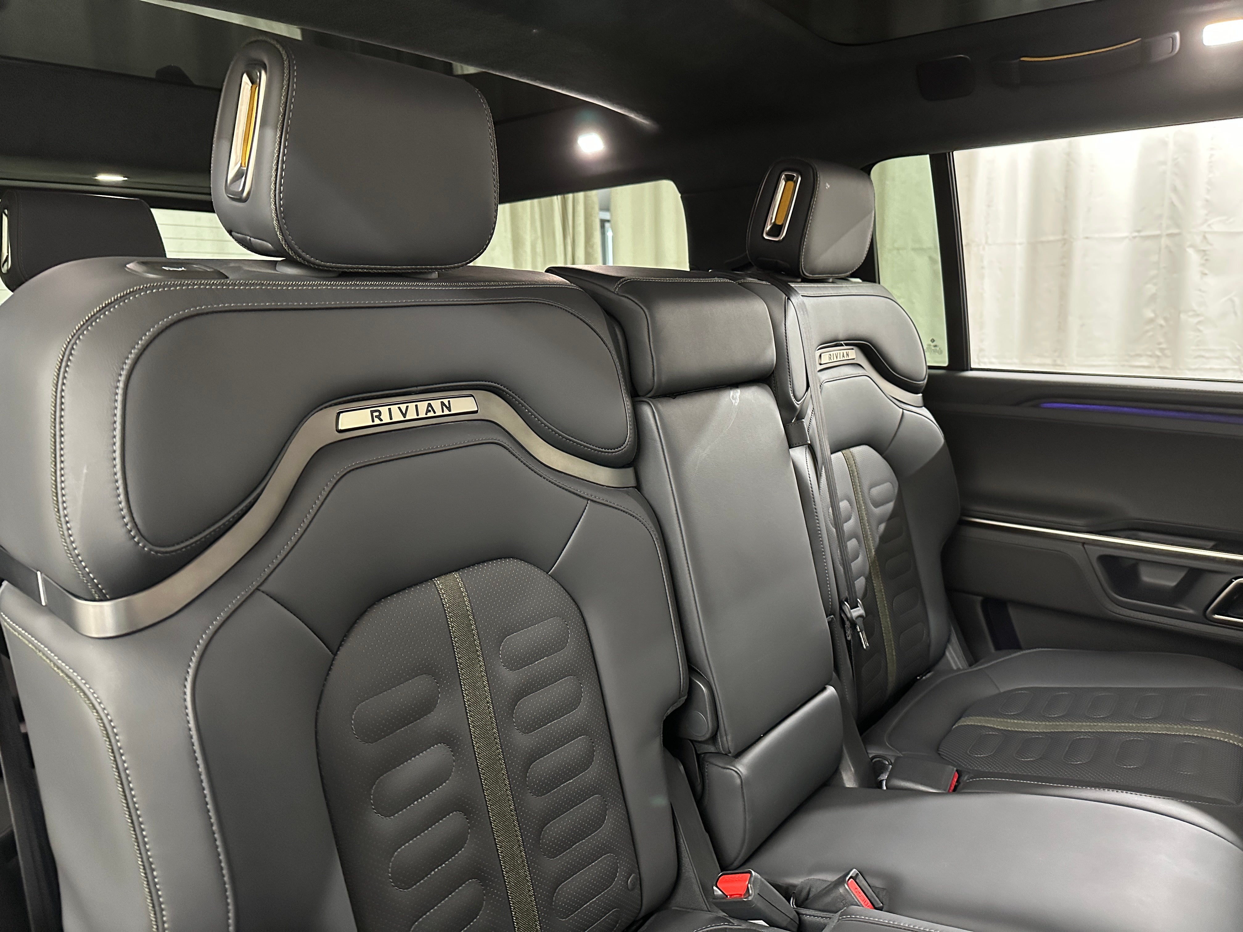 2023 Rivian R1S Adventure 5