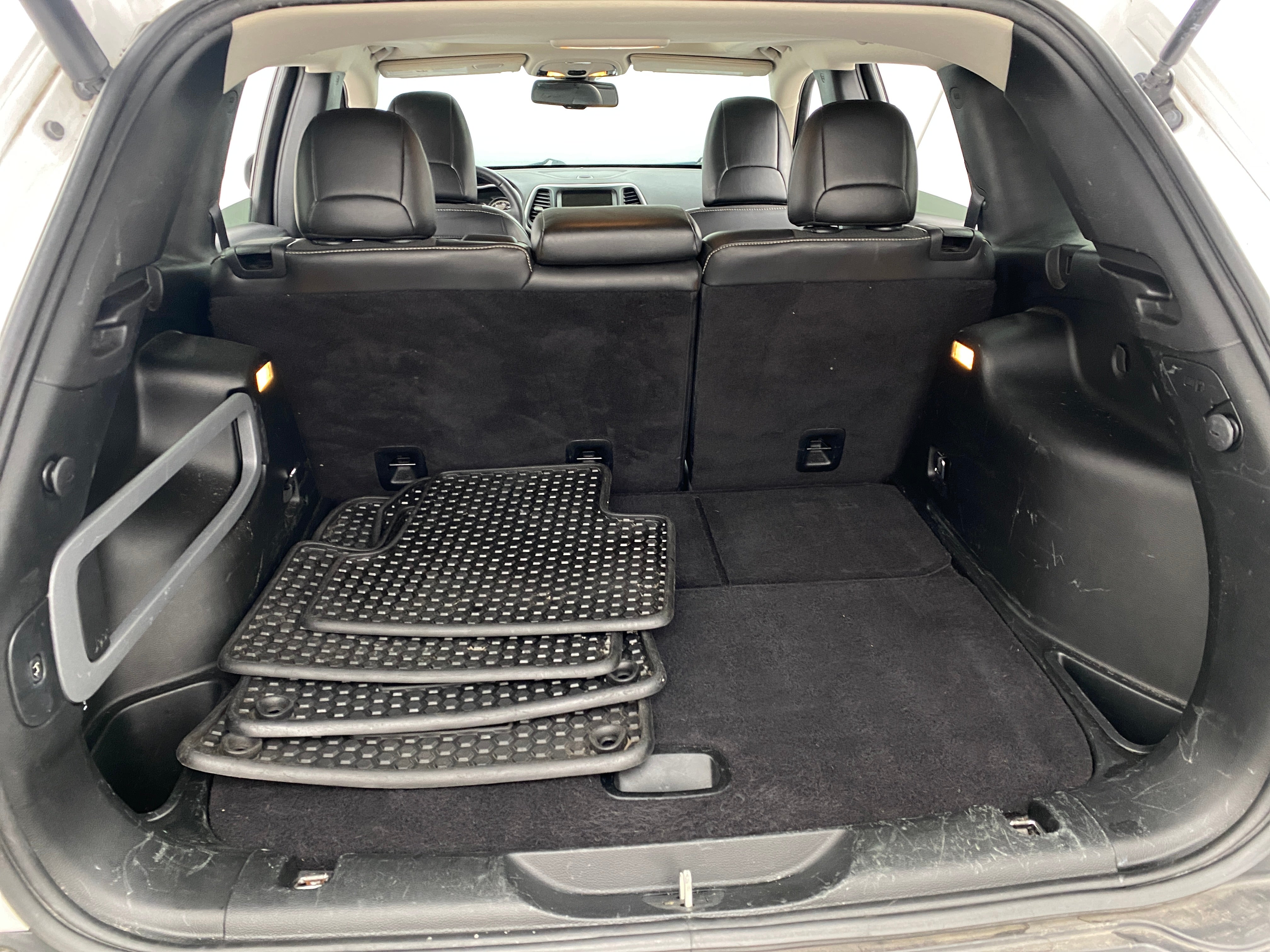 2018 Jeep Cherokee Latitude 7