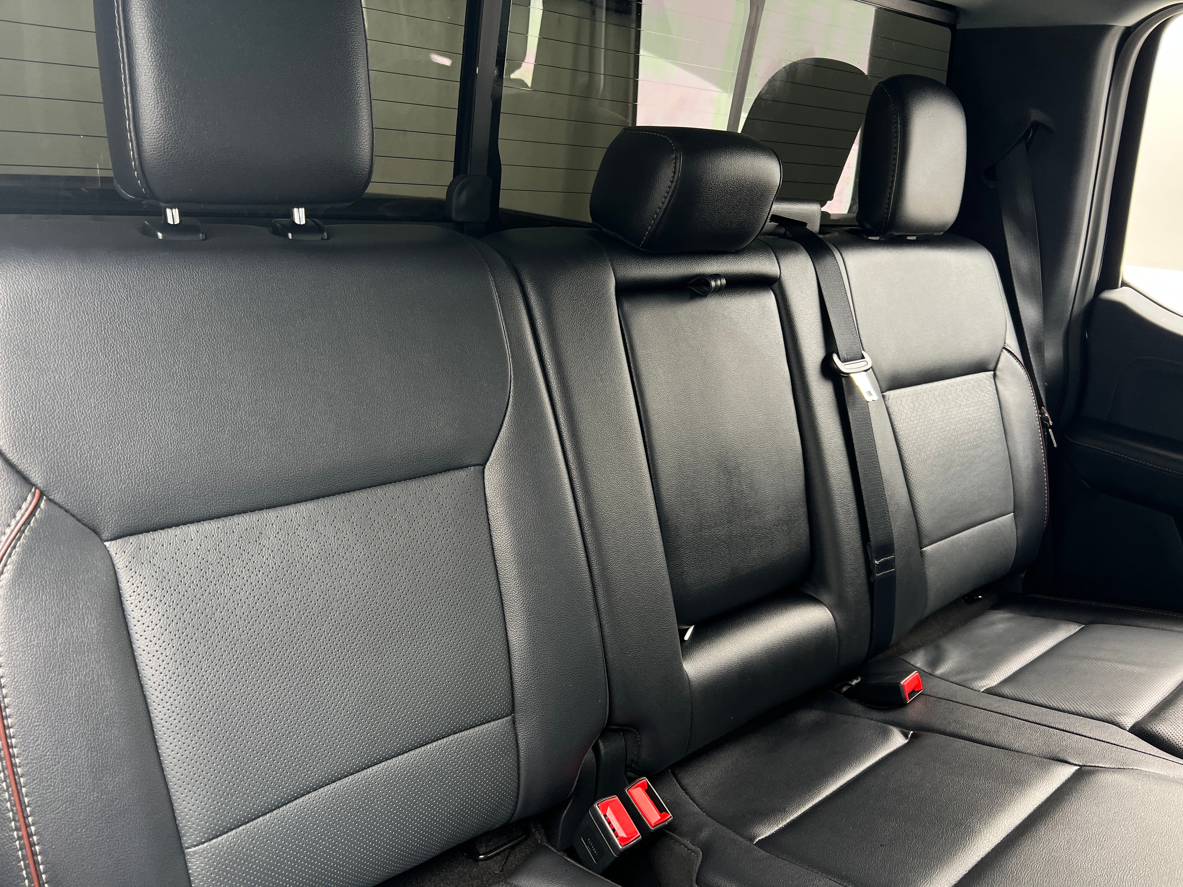 2023 Ford Econoline E-150 5