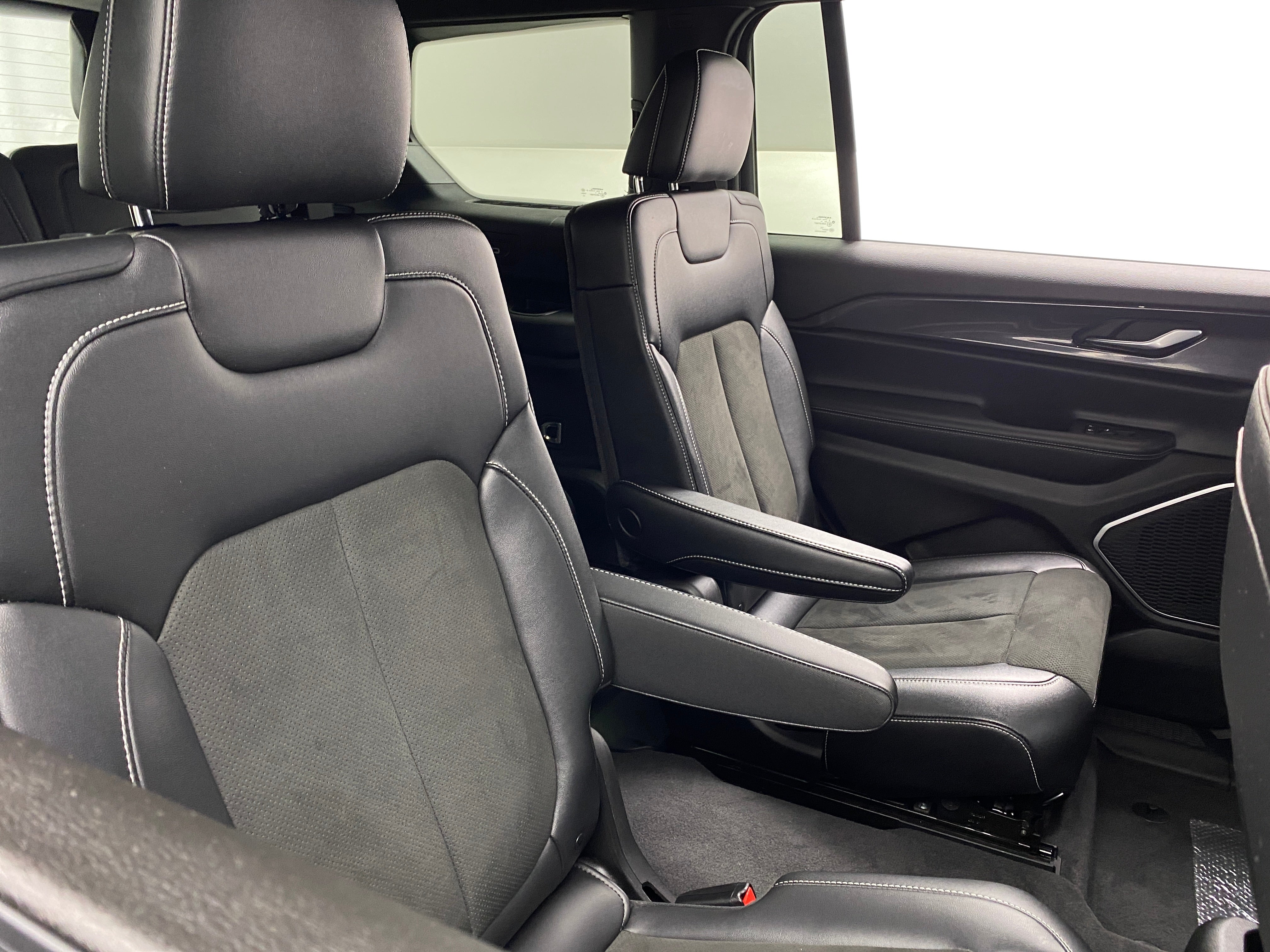 2021 Jeep Grand Cherokee L Altitude 5