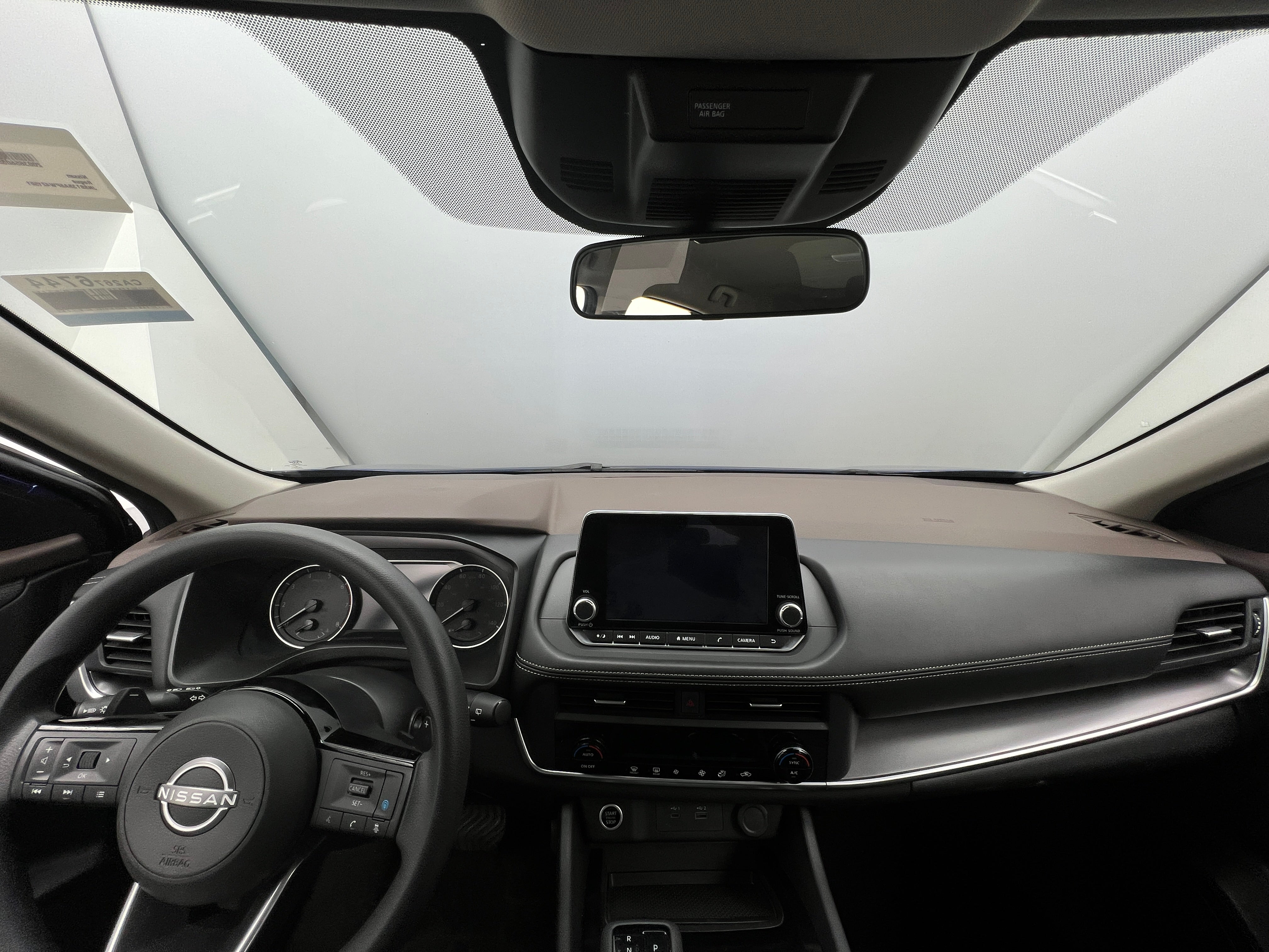 2023 Nissan Rogue SV 3