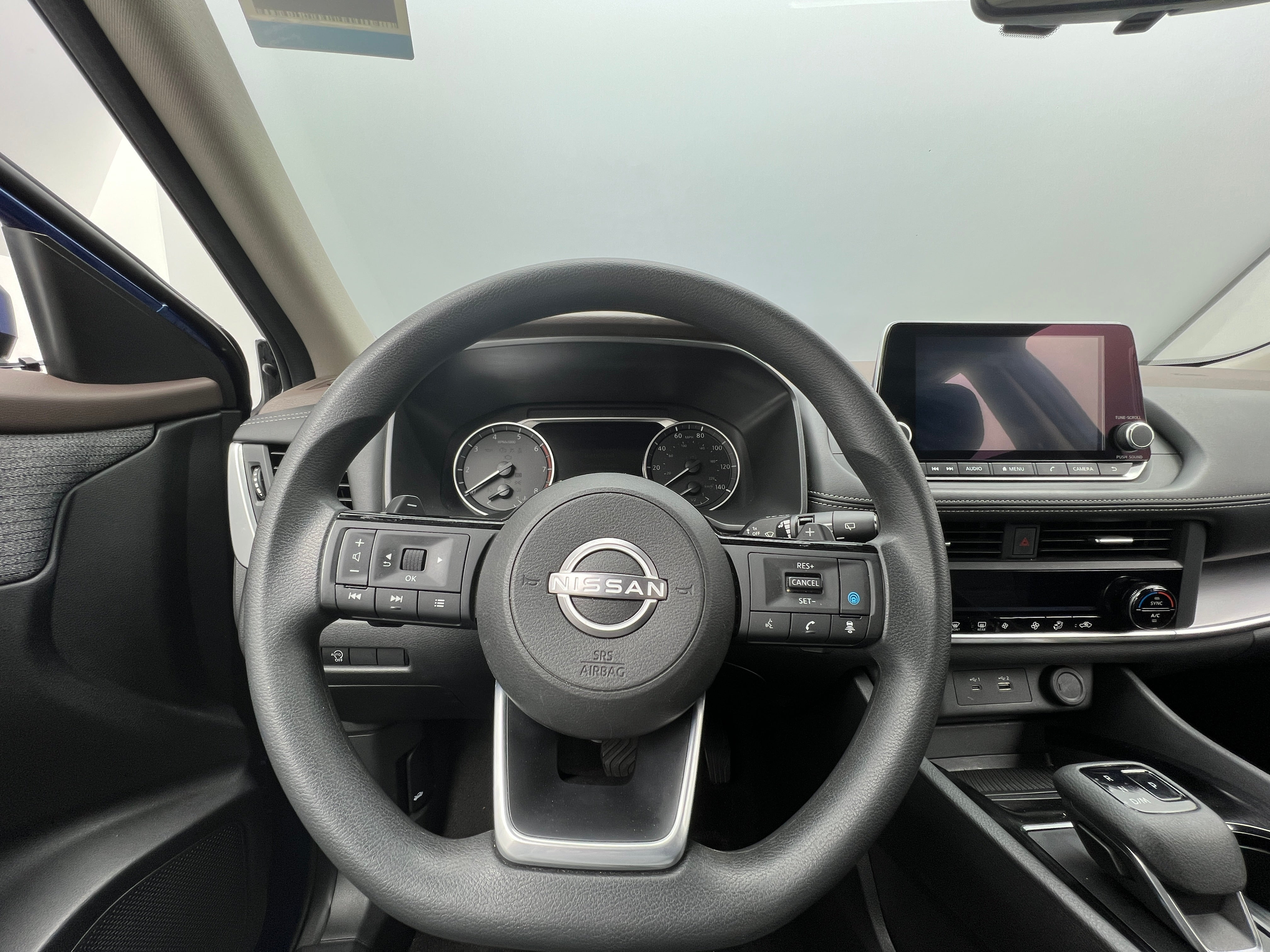 2023 Nissan Rogue SV 5