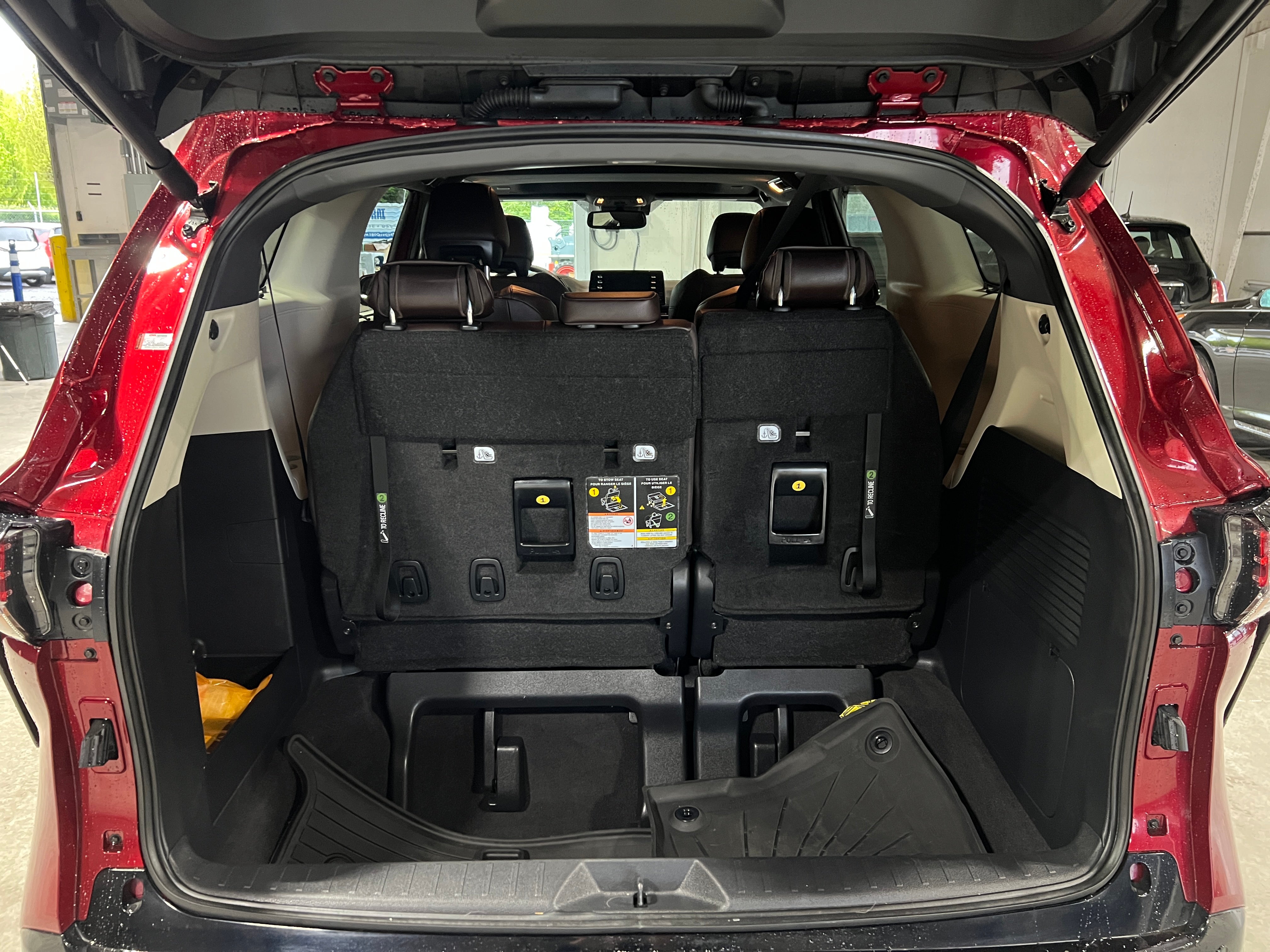 2024 Toyota Sienna Platinum 6