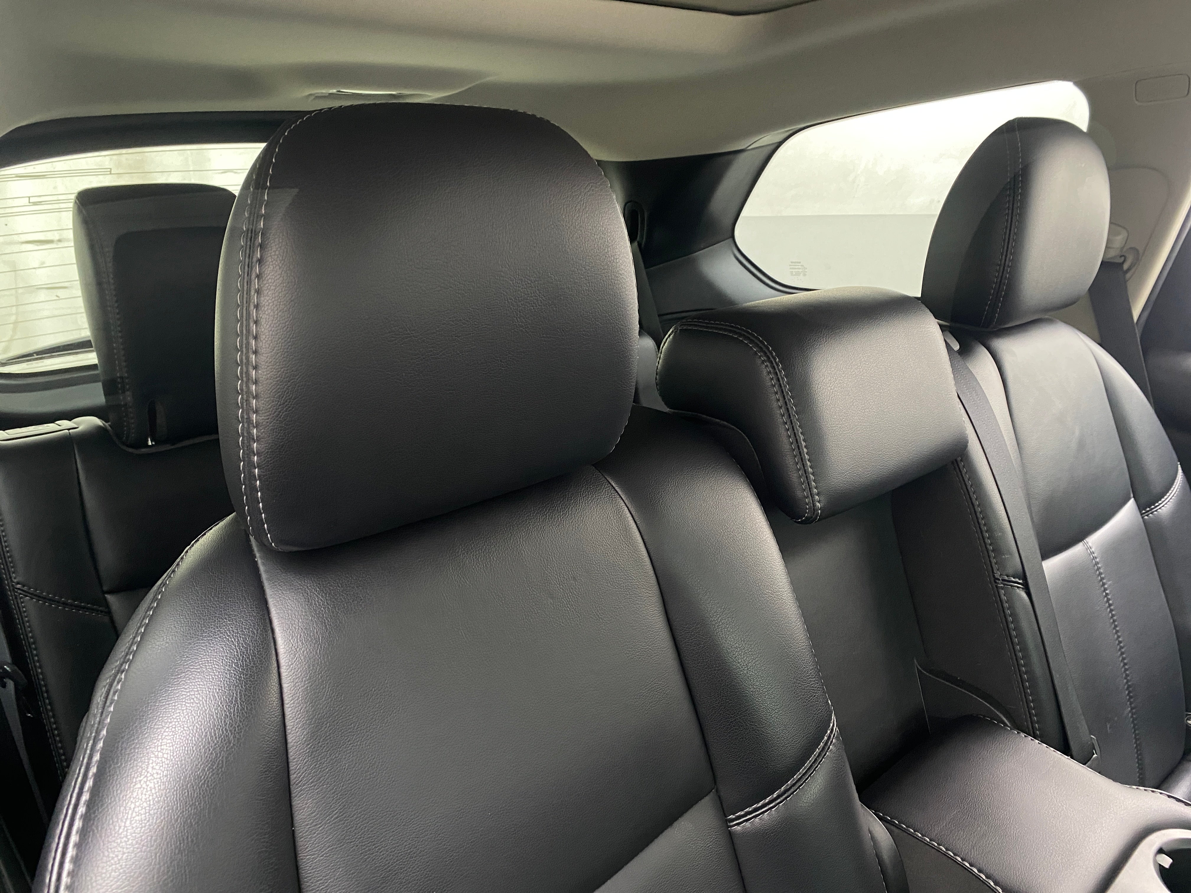 2017 Nissan Pathfinder SL 5