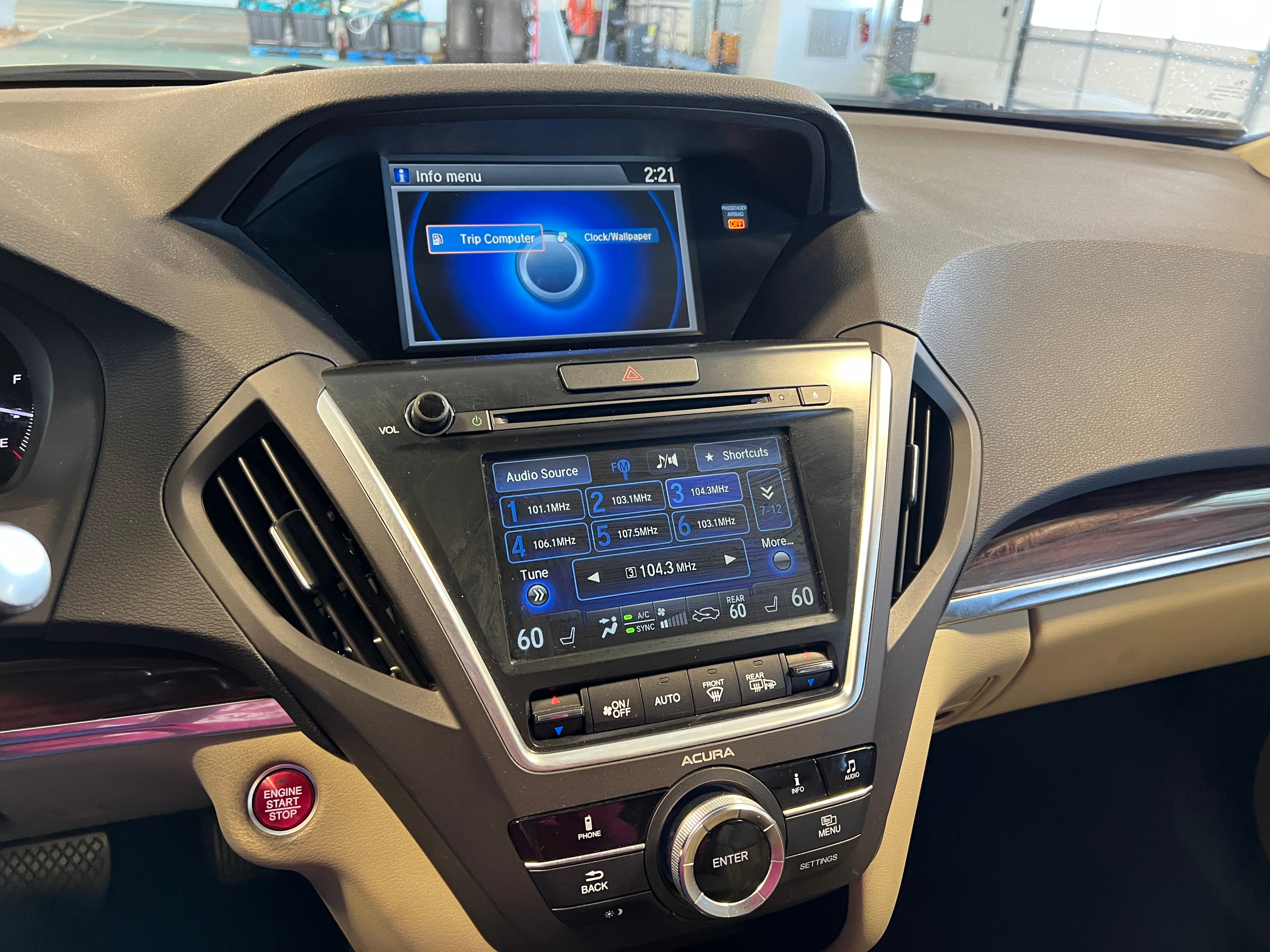 2016 Acura MDX Base 3