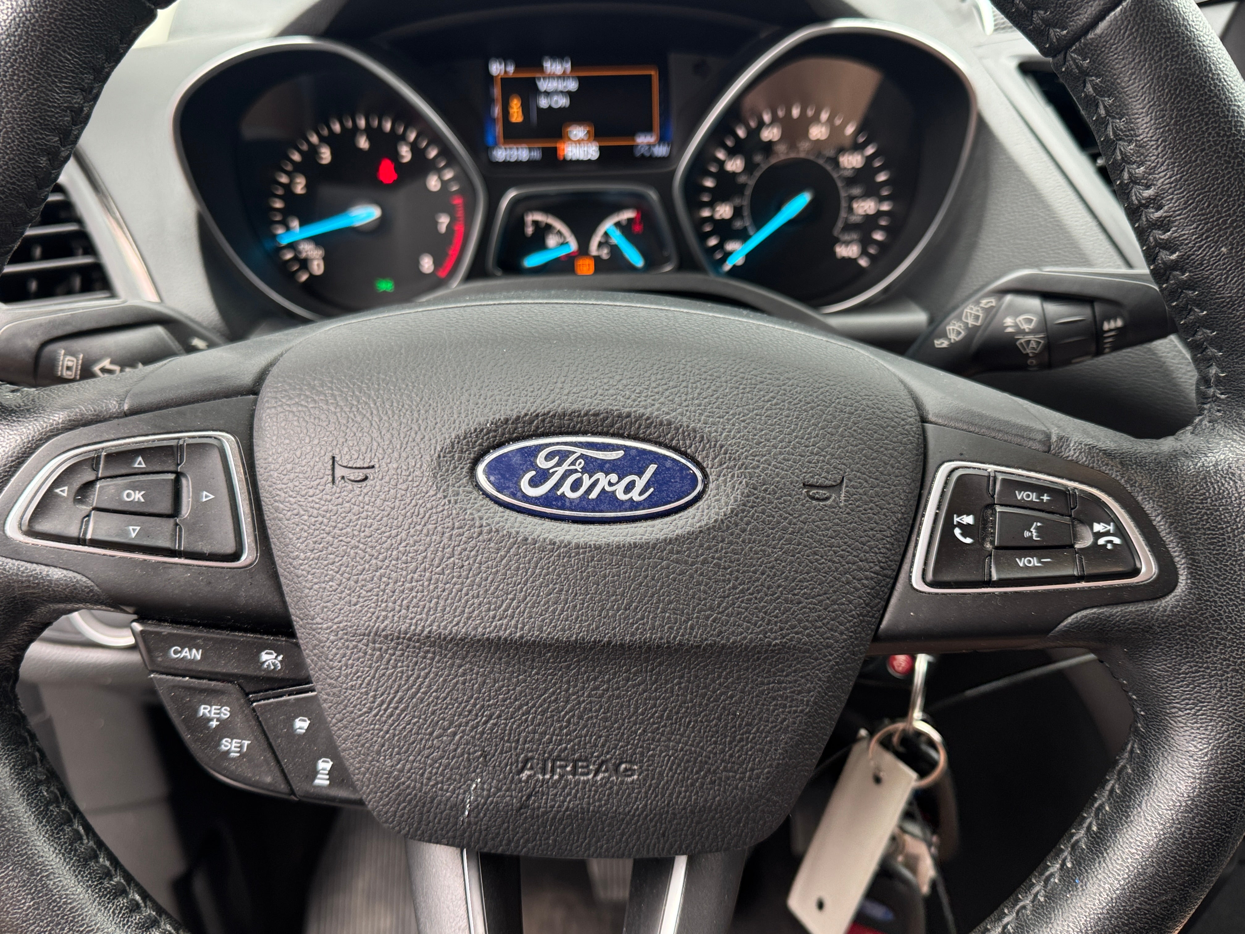 2018 Ford Escape SEL 3