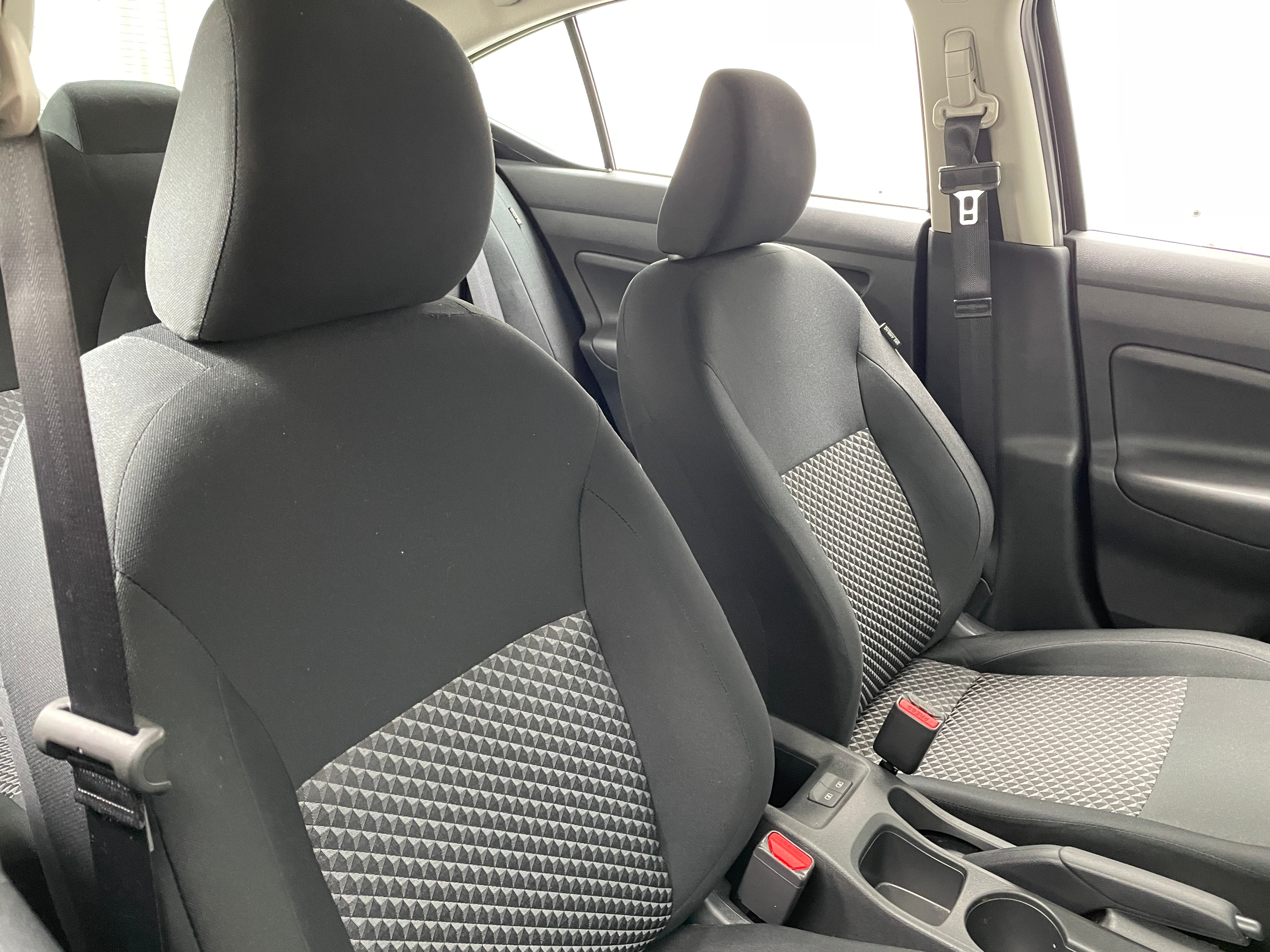 2024 Nissan Versa S 2