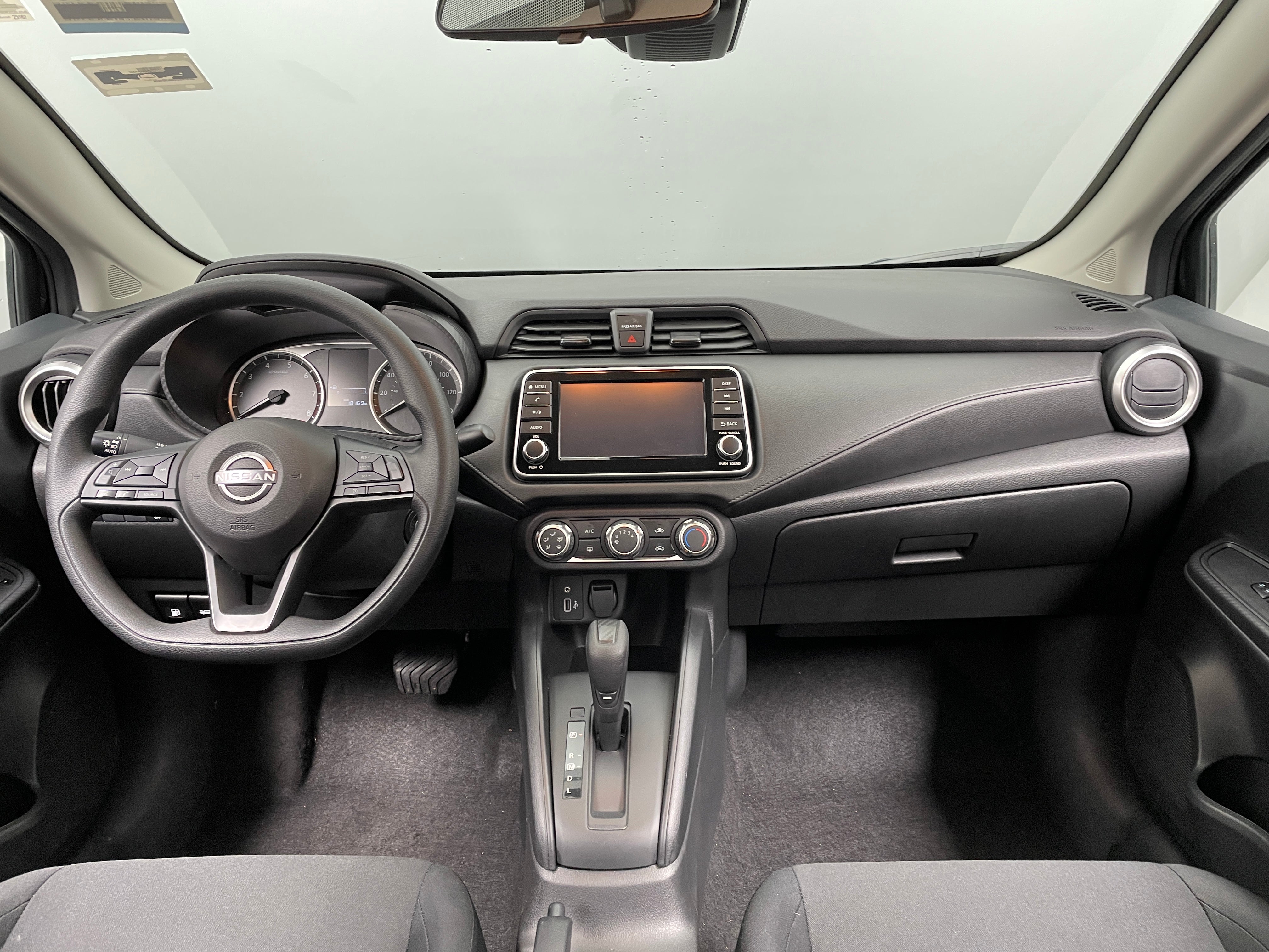 2024 Nissan Versa S 3