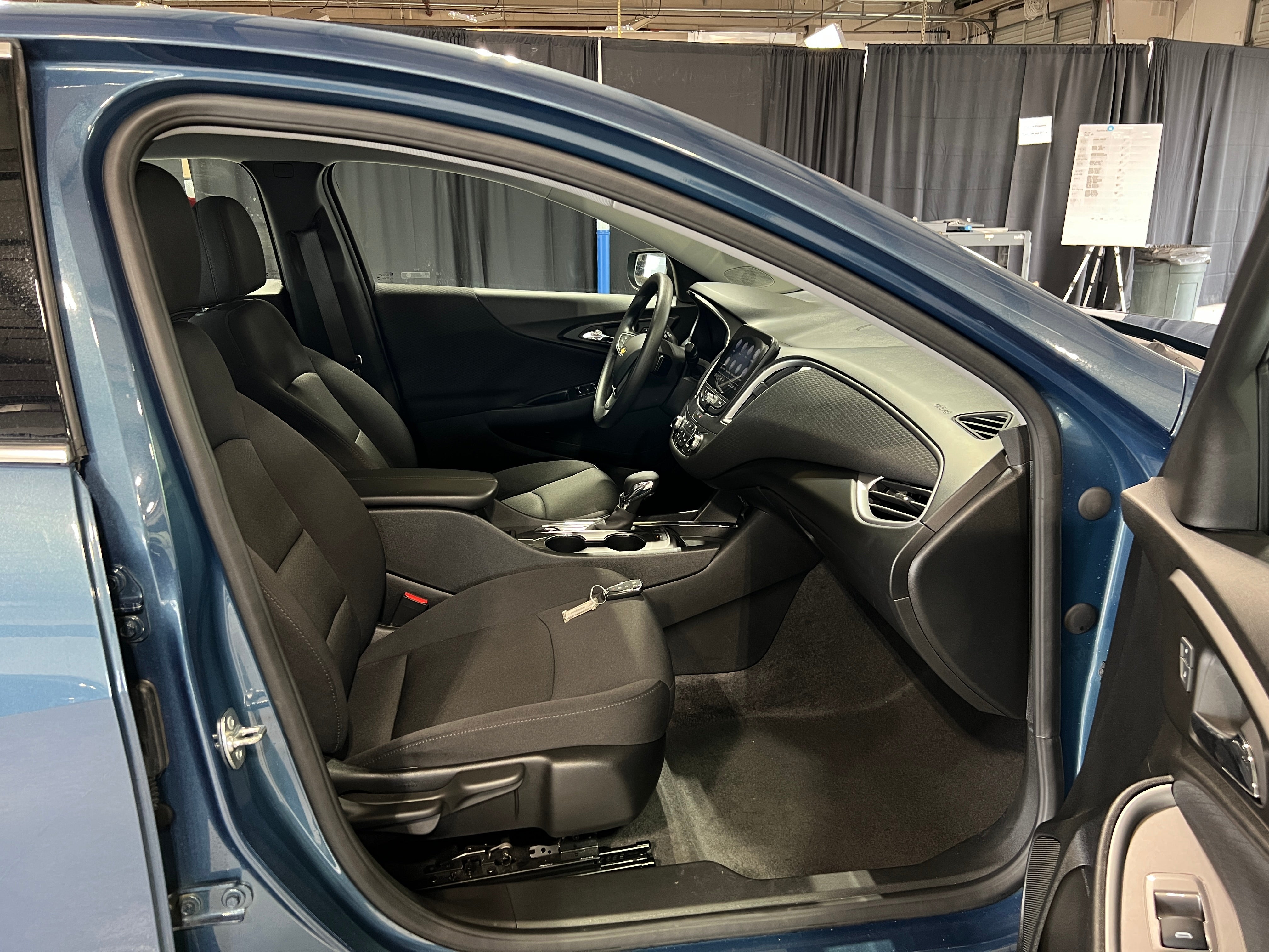 2024 Chevrolet Malibu LT 2