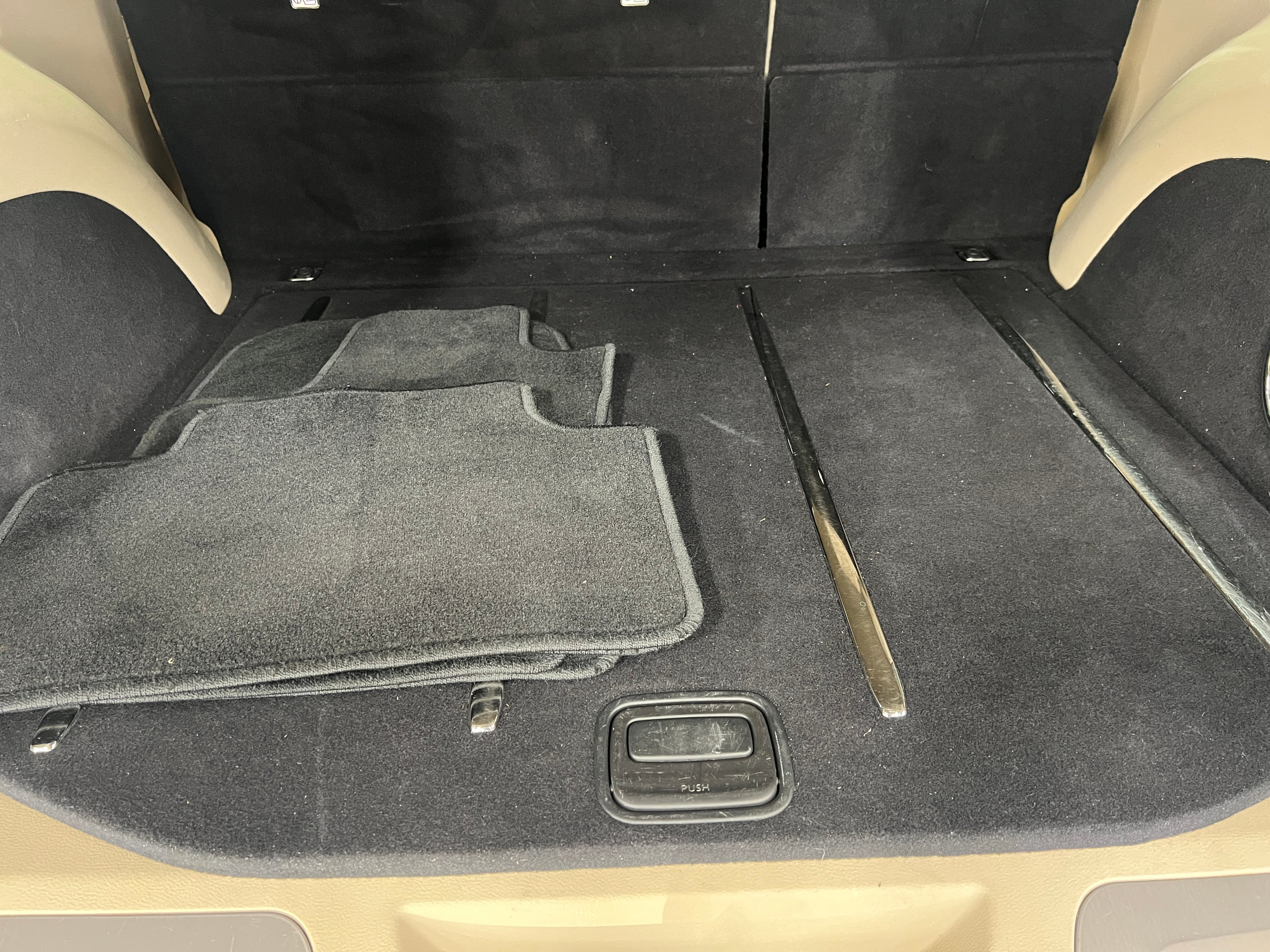 2013 Jeep Grand Cherokee Limited Edition 6