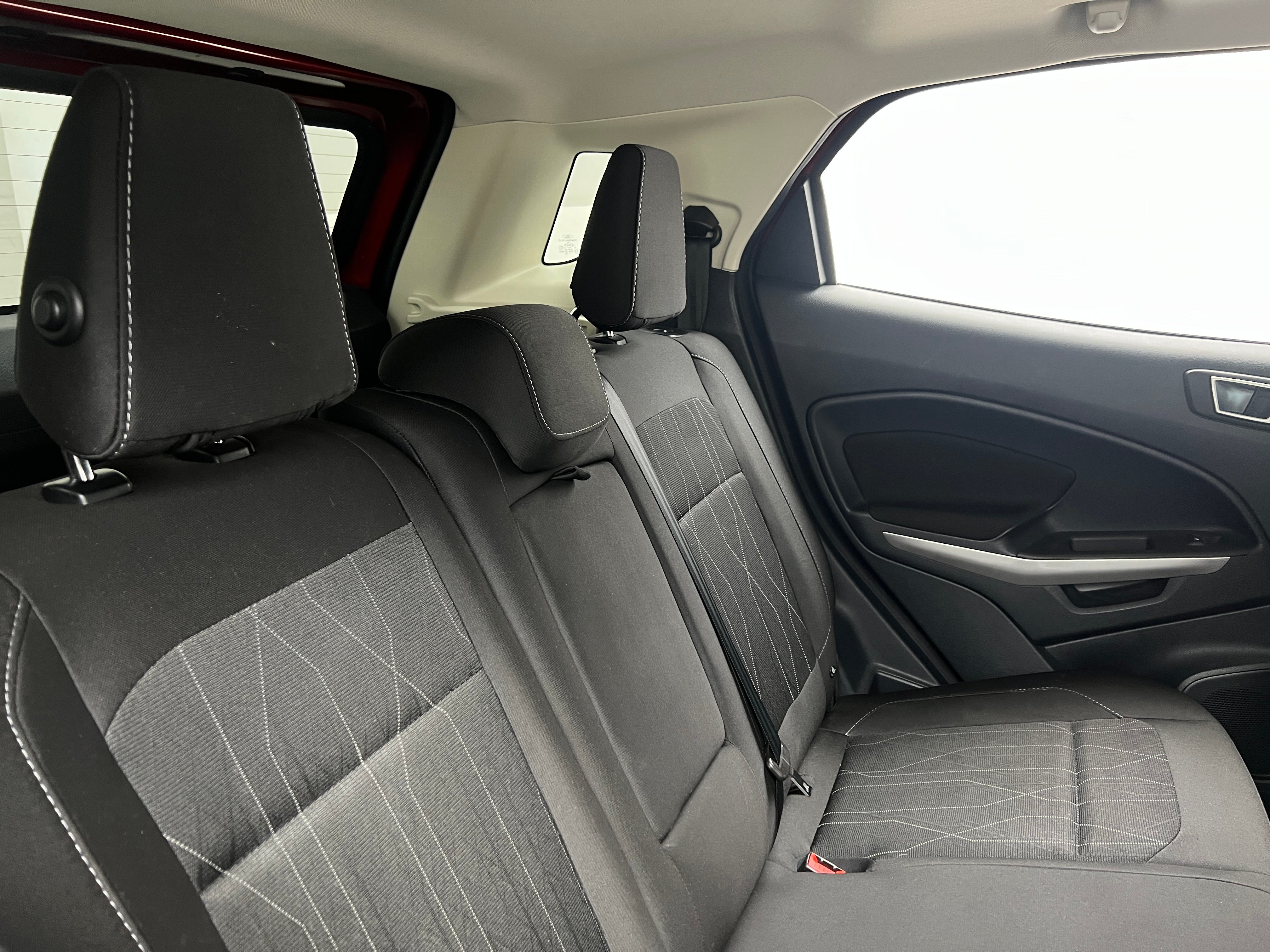 2018 Ford EcoSport SE 5
