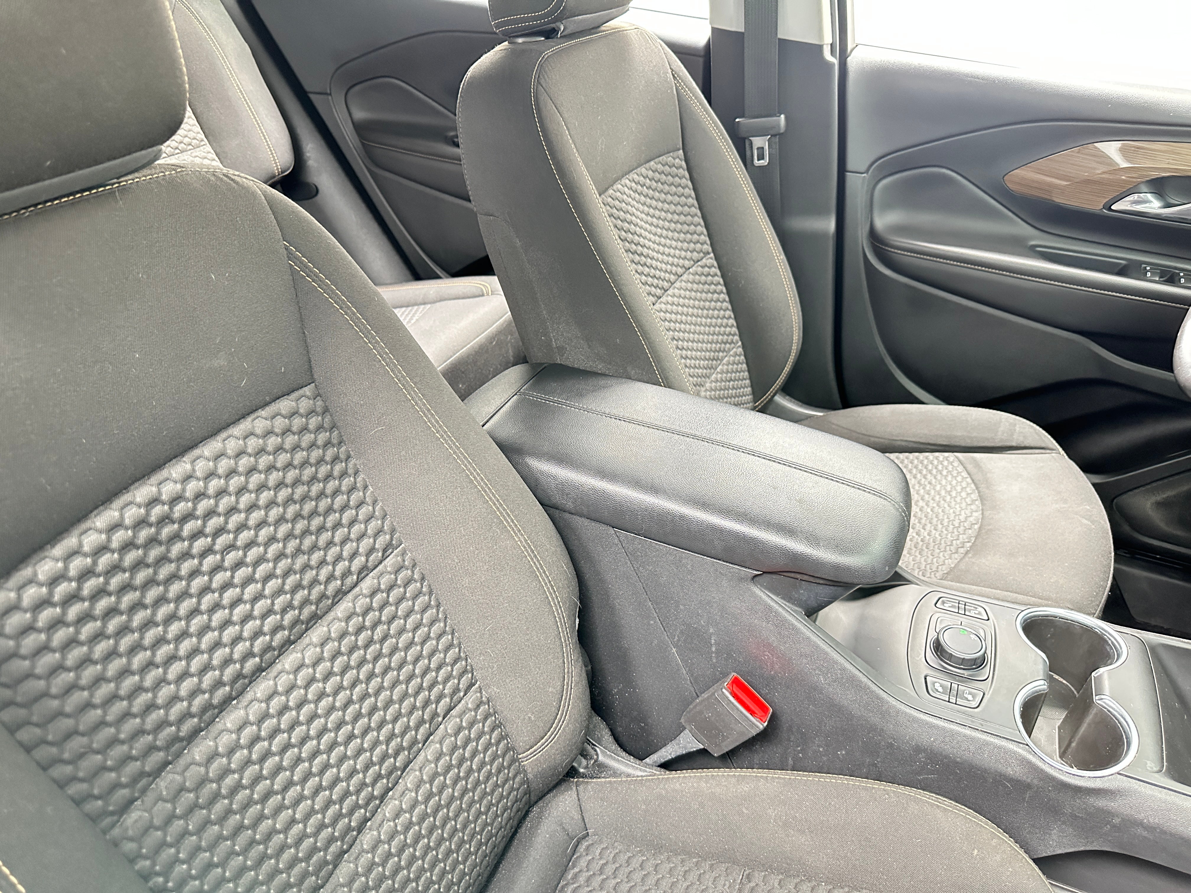 2020 GMC Terrain SLE 2