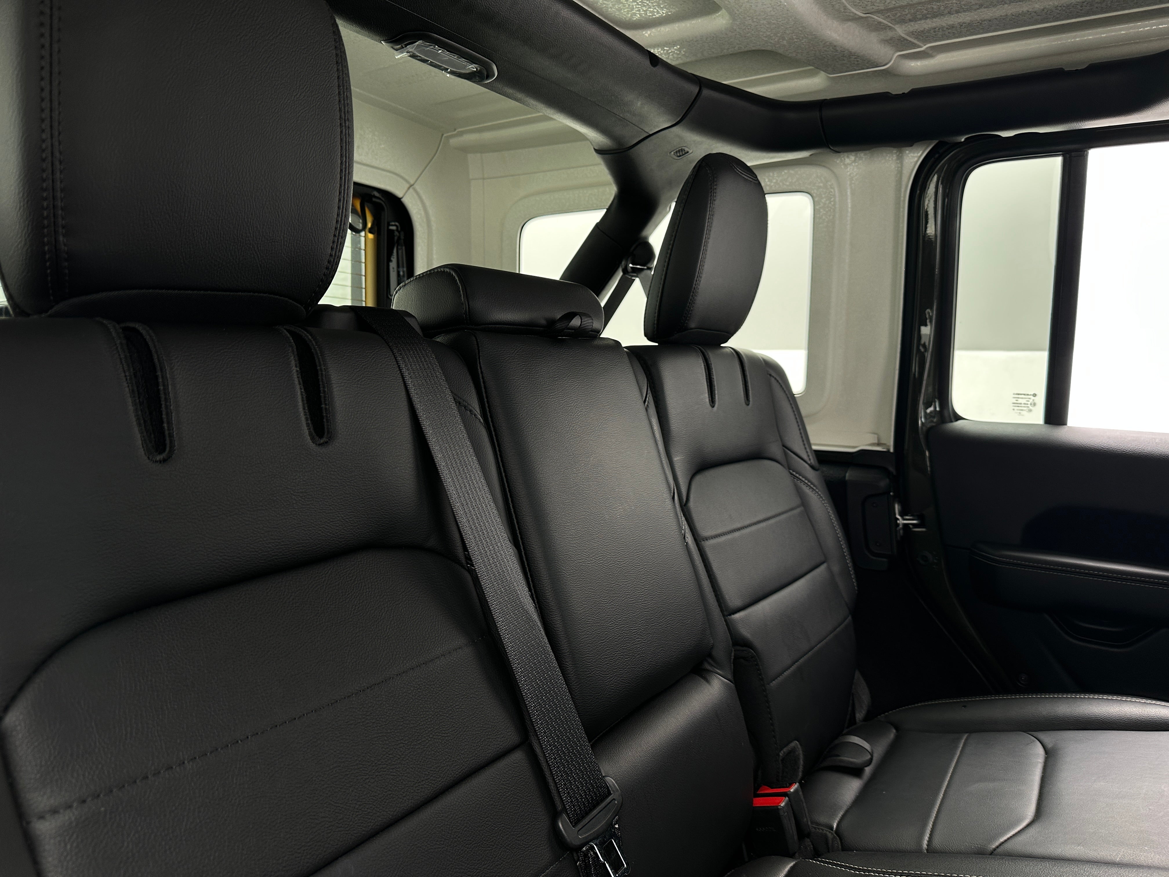 2023 Jeep Wrangler Sahara 4xe 6