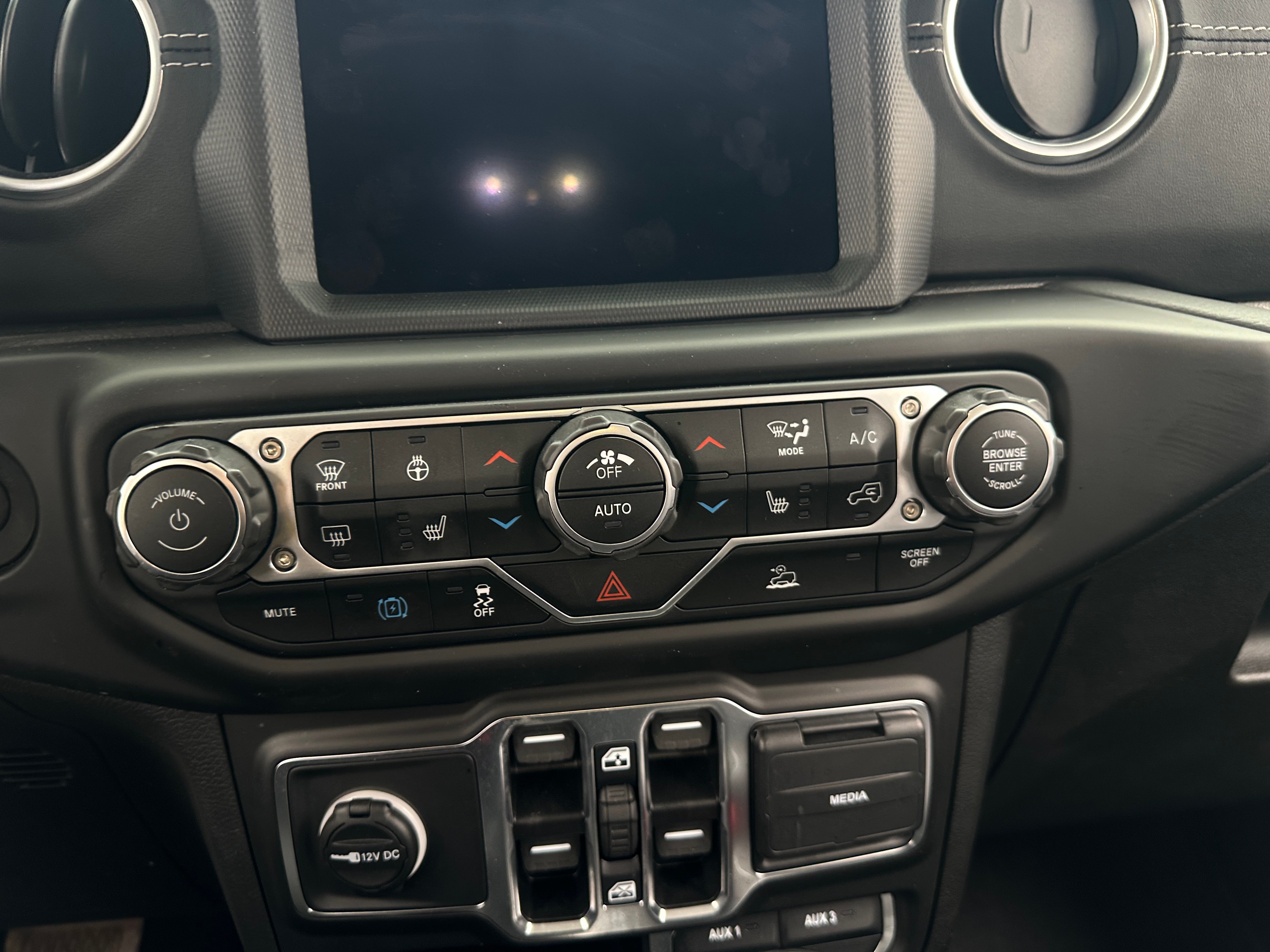 2023 Jeep Wrangler Sahara 4xe 4