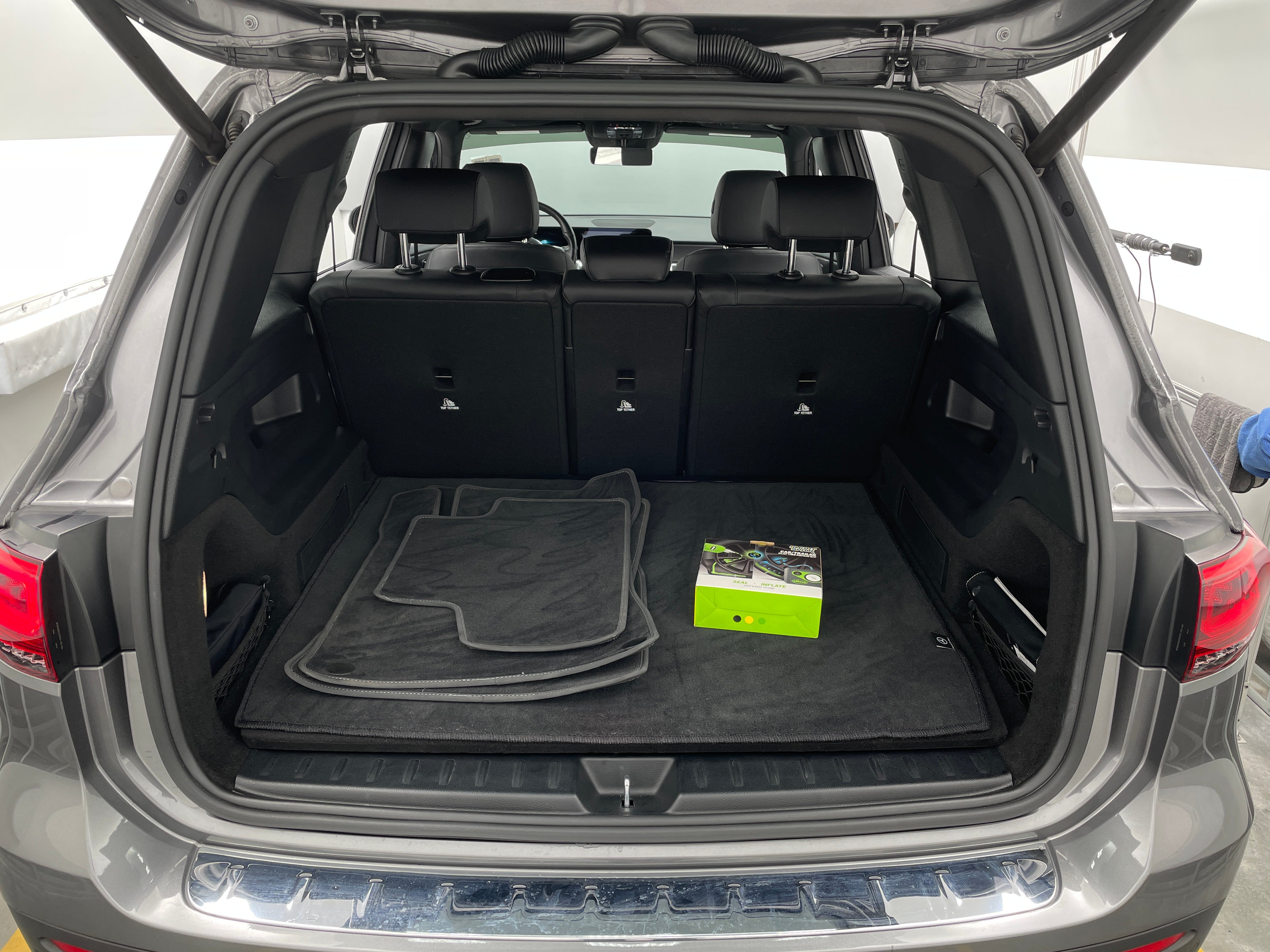 2021 Mercedes-Benz GLB 250 6