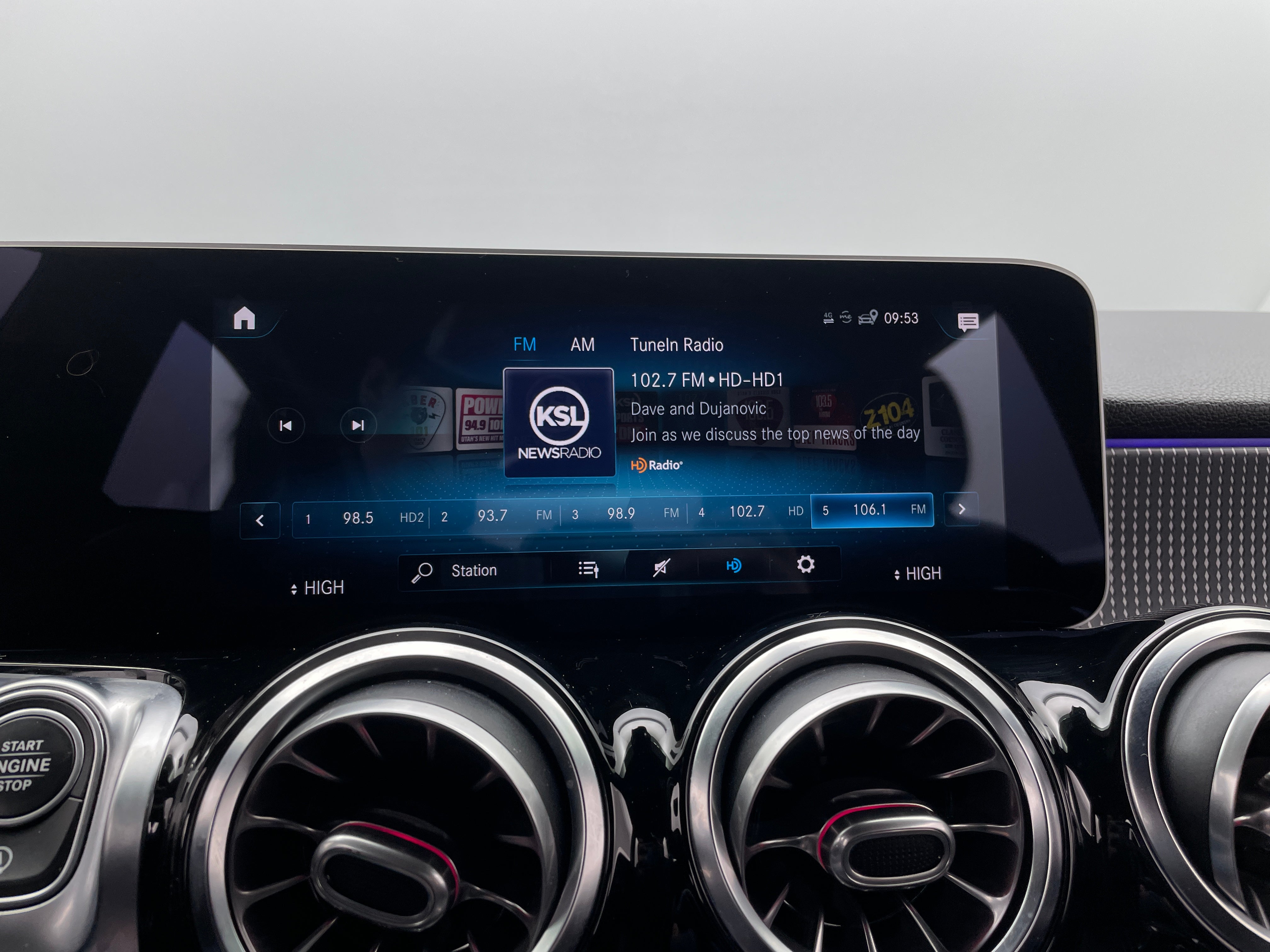 2021 Mercedes-Benz GLB 250 3