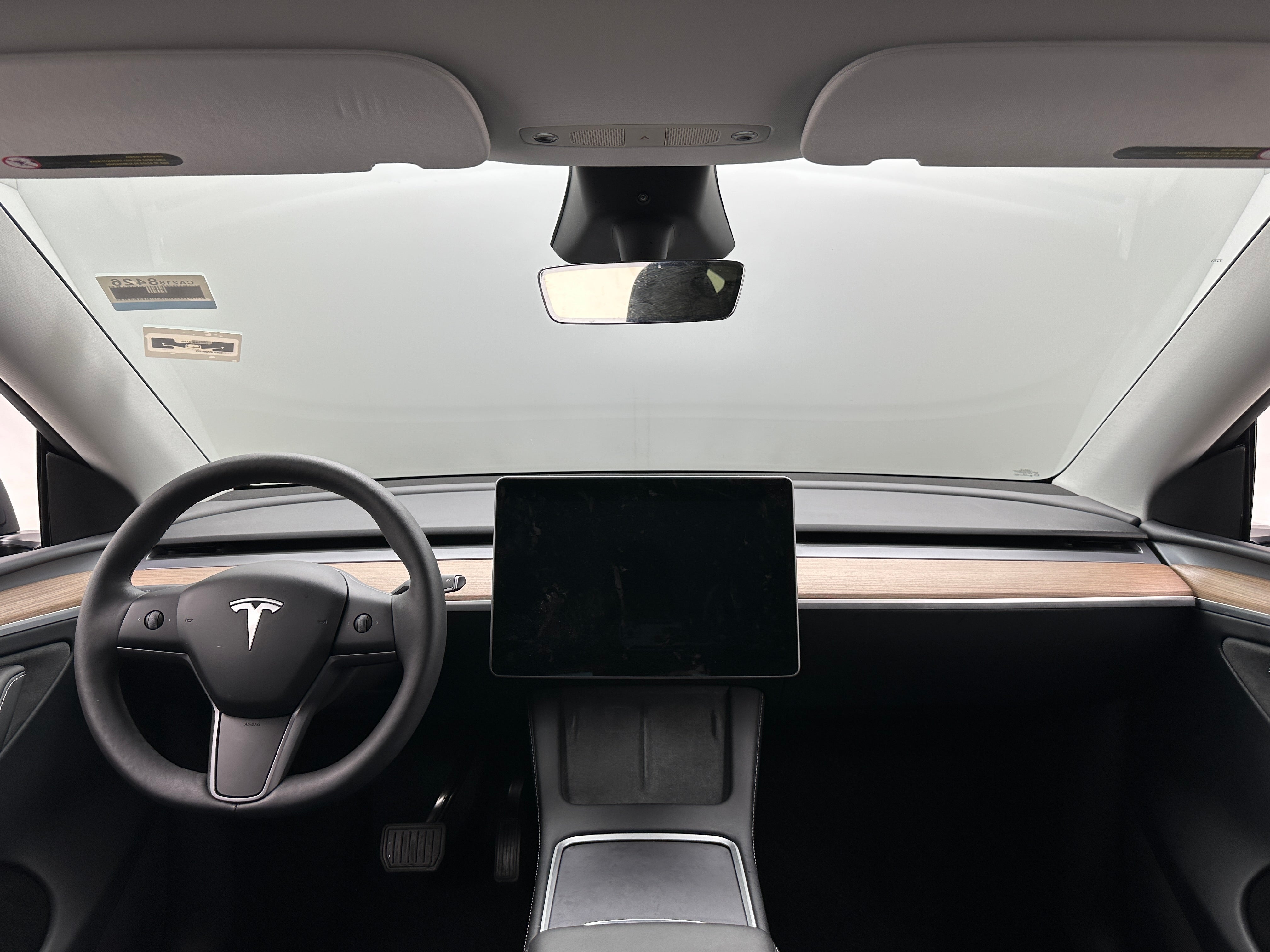 2024 Tesla Model Y Long Range 2