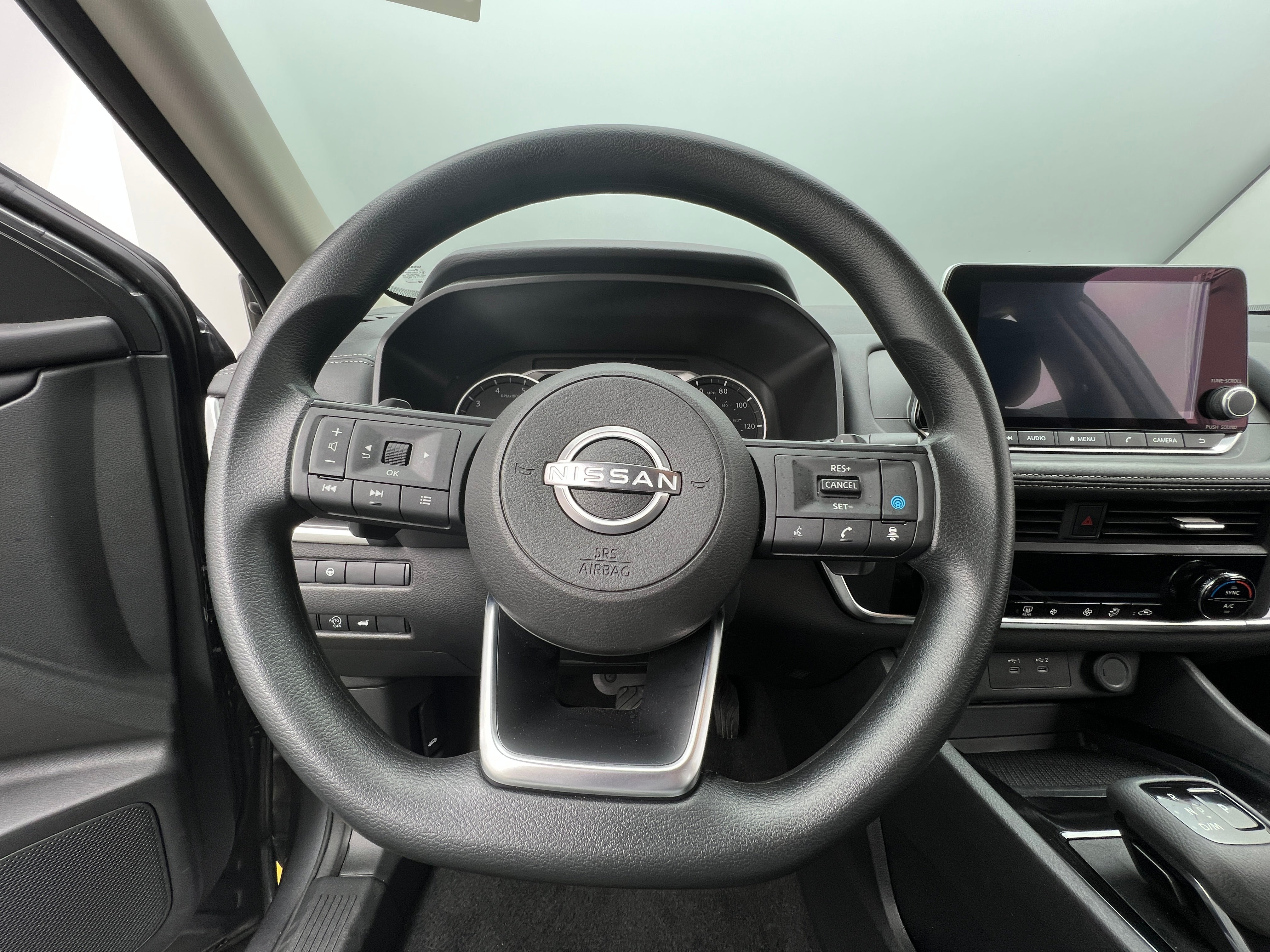 2024 Nissan Rogue SV 5