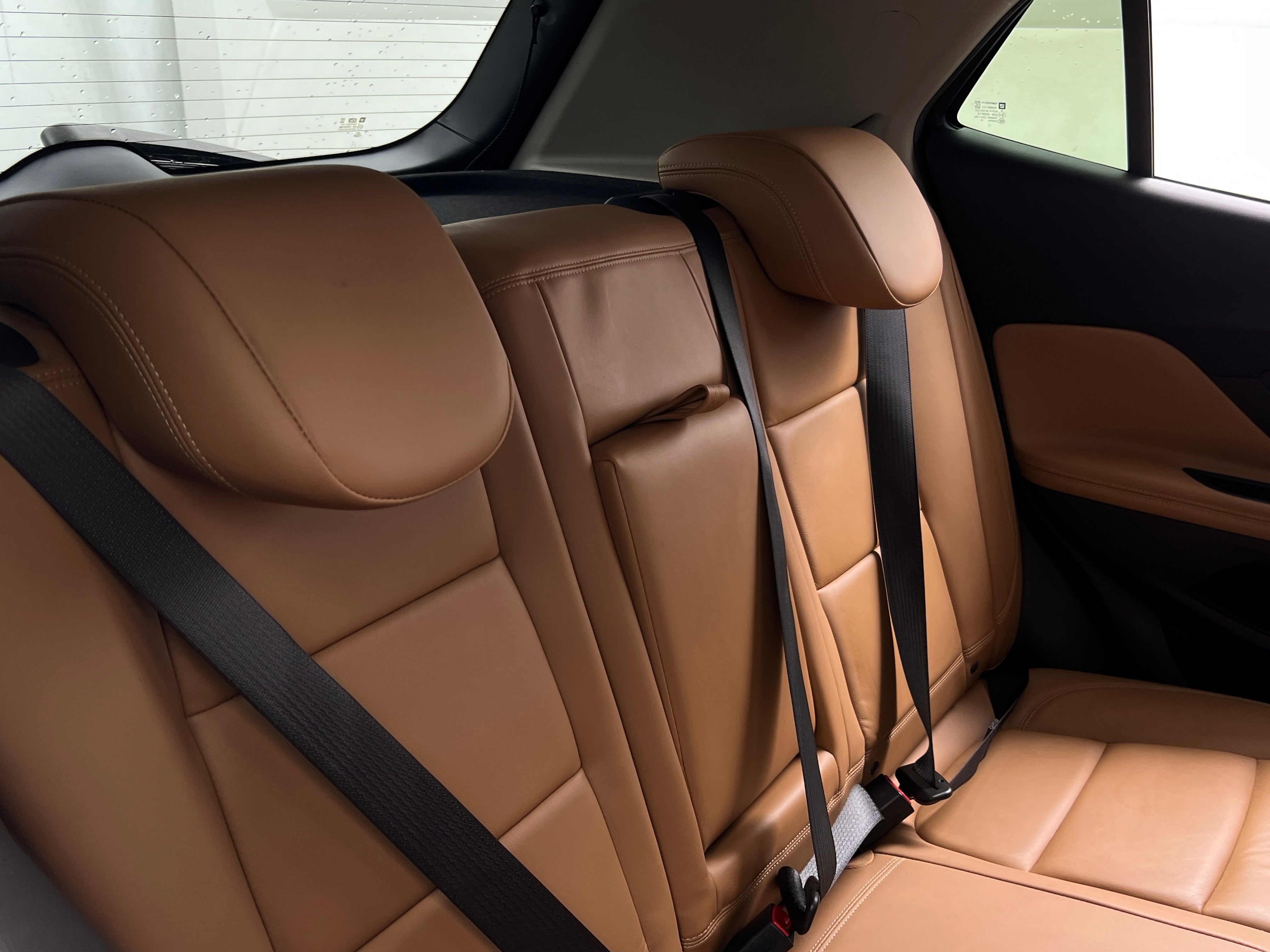 2019 Buick Encore Essence 5