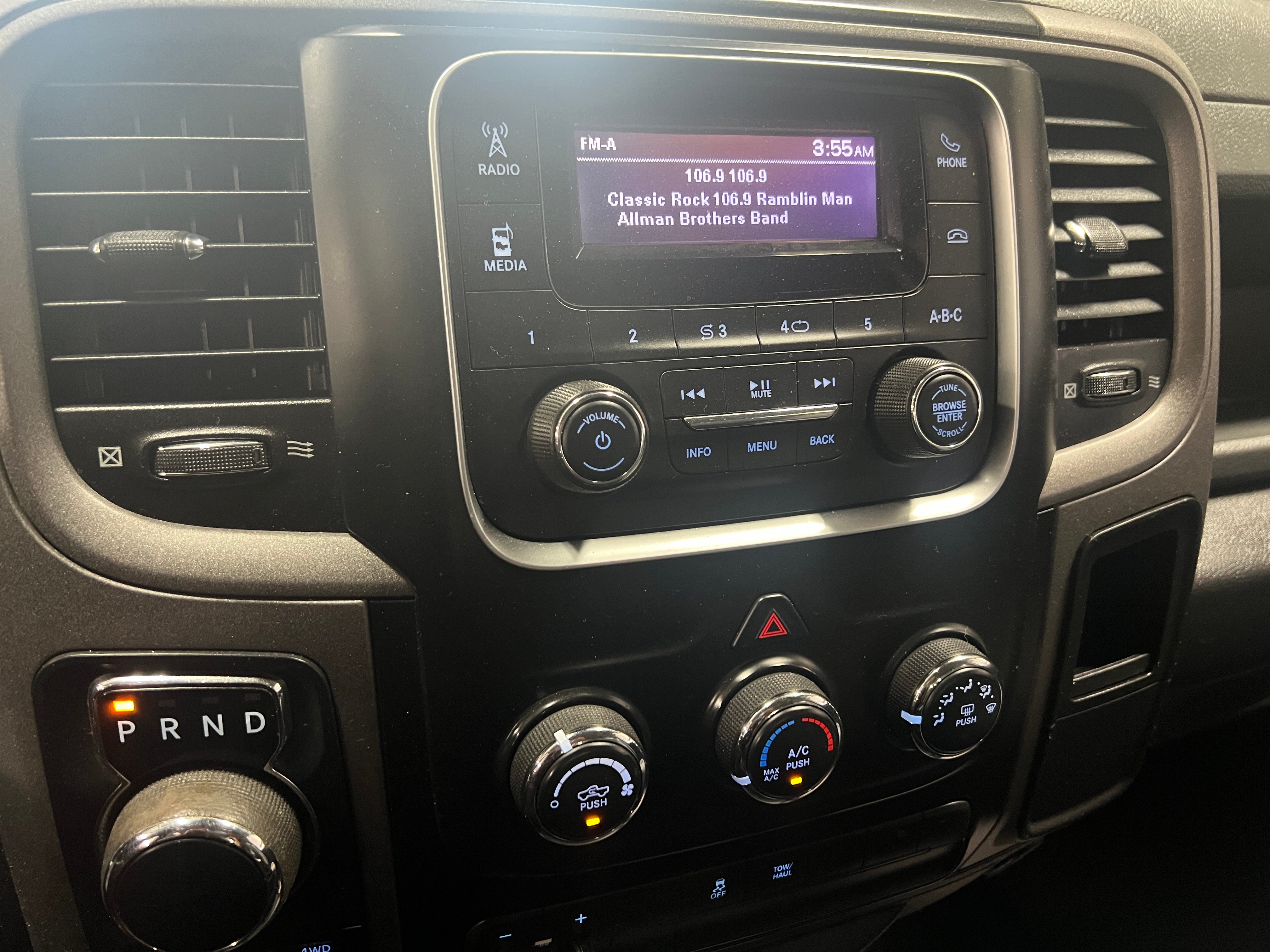 2018 RAM 1500 Tradesman 4